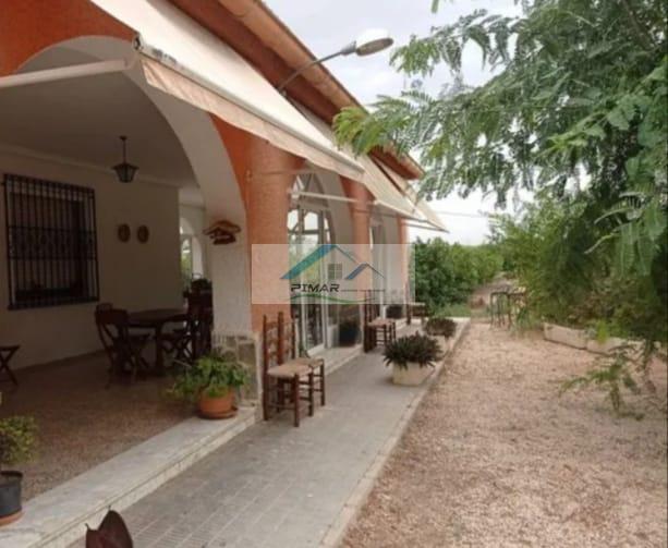 Venta de chalet en Elche-Elx