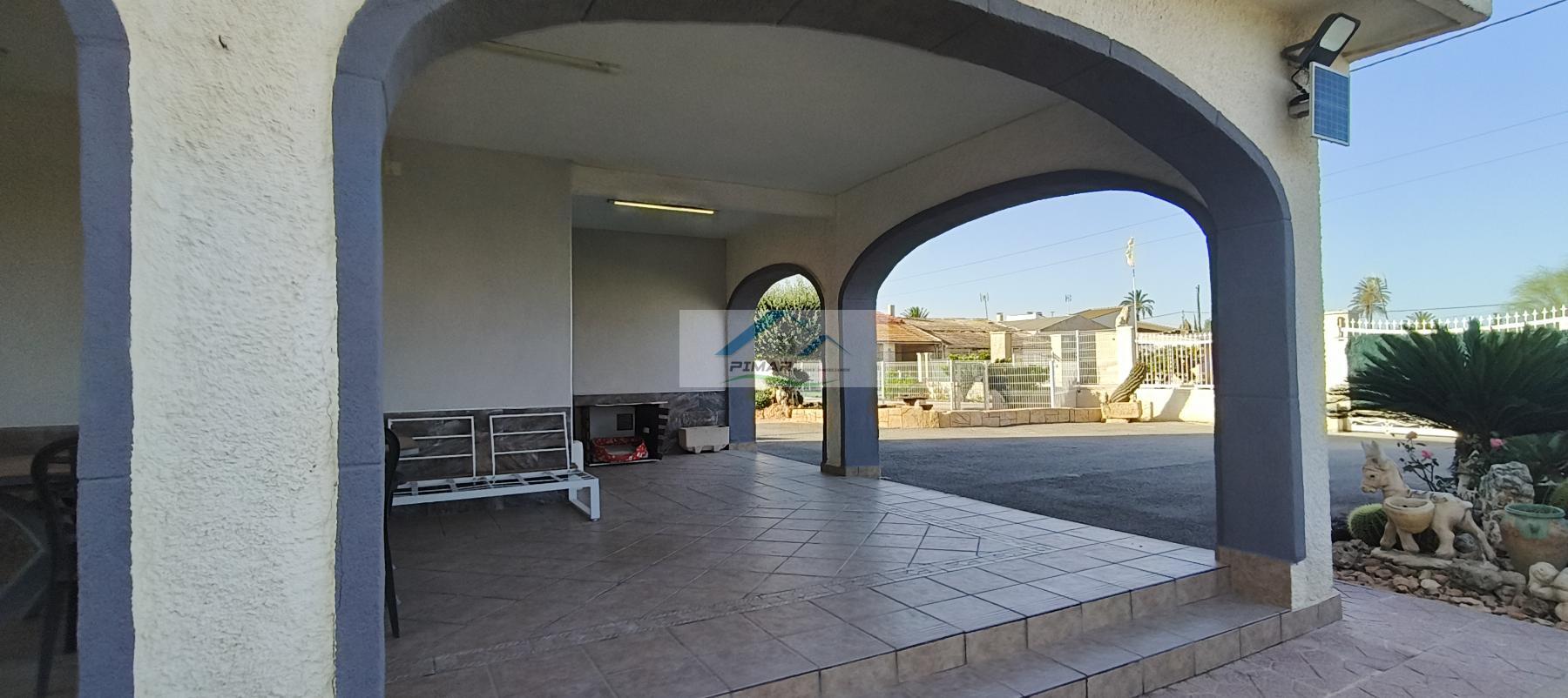 Venta de finca rústica en Elche-Elx