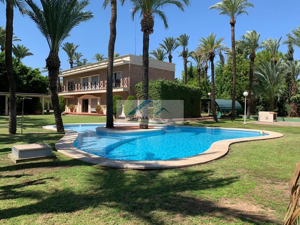 Venta de villa en Elche-Elx