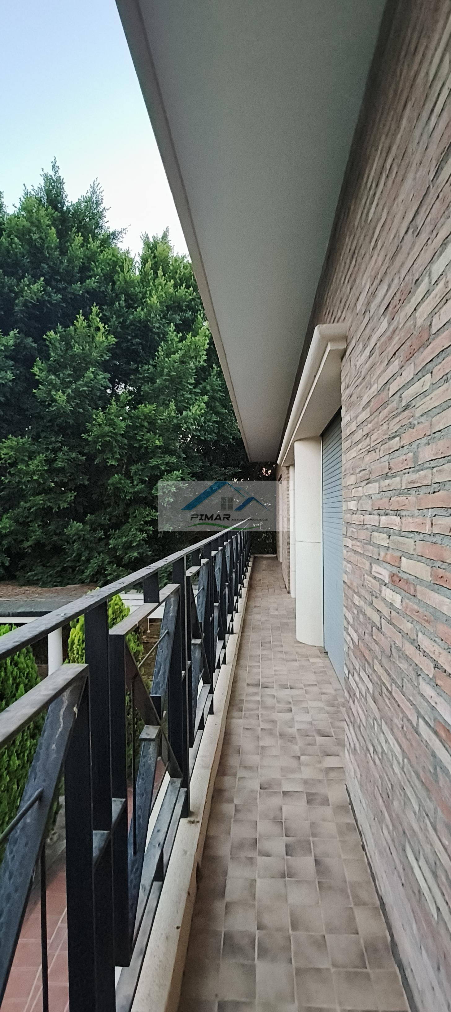 Venta de villa en Elche-Elx