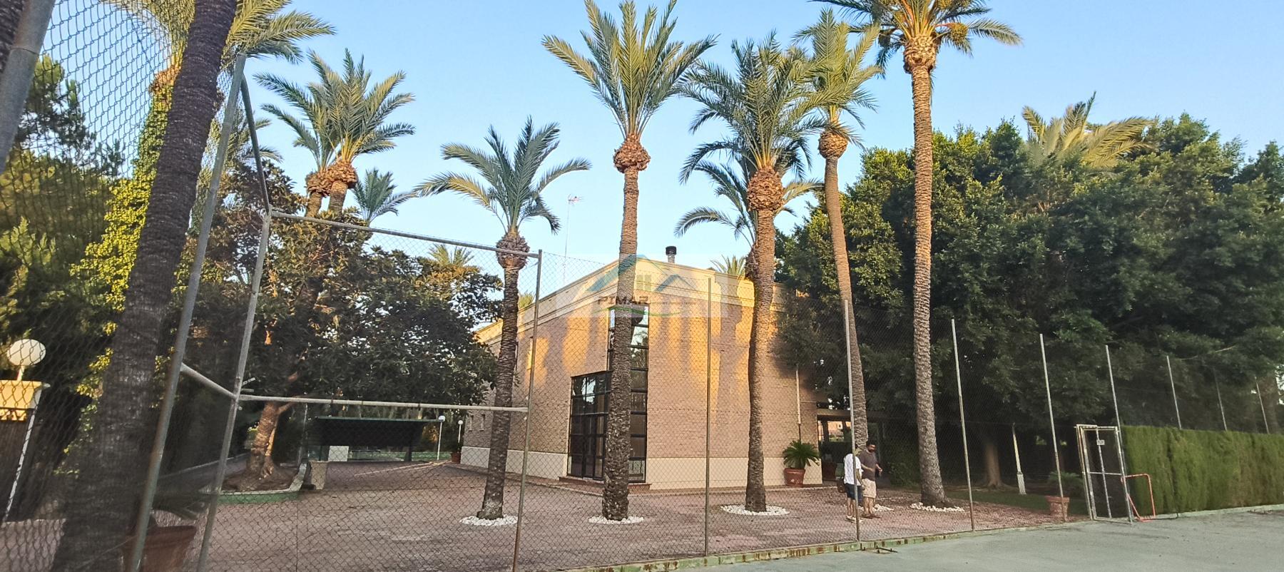 Venta de villa en Elche-Elx