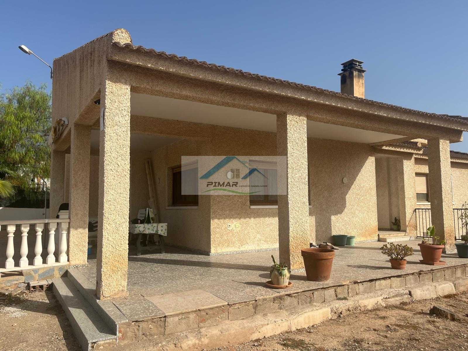Venta de casa en Albatera