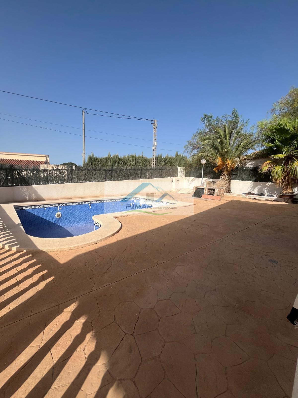 Venta de casa en Albatera