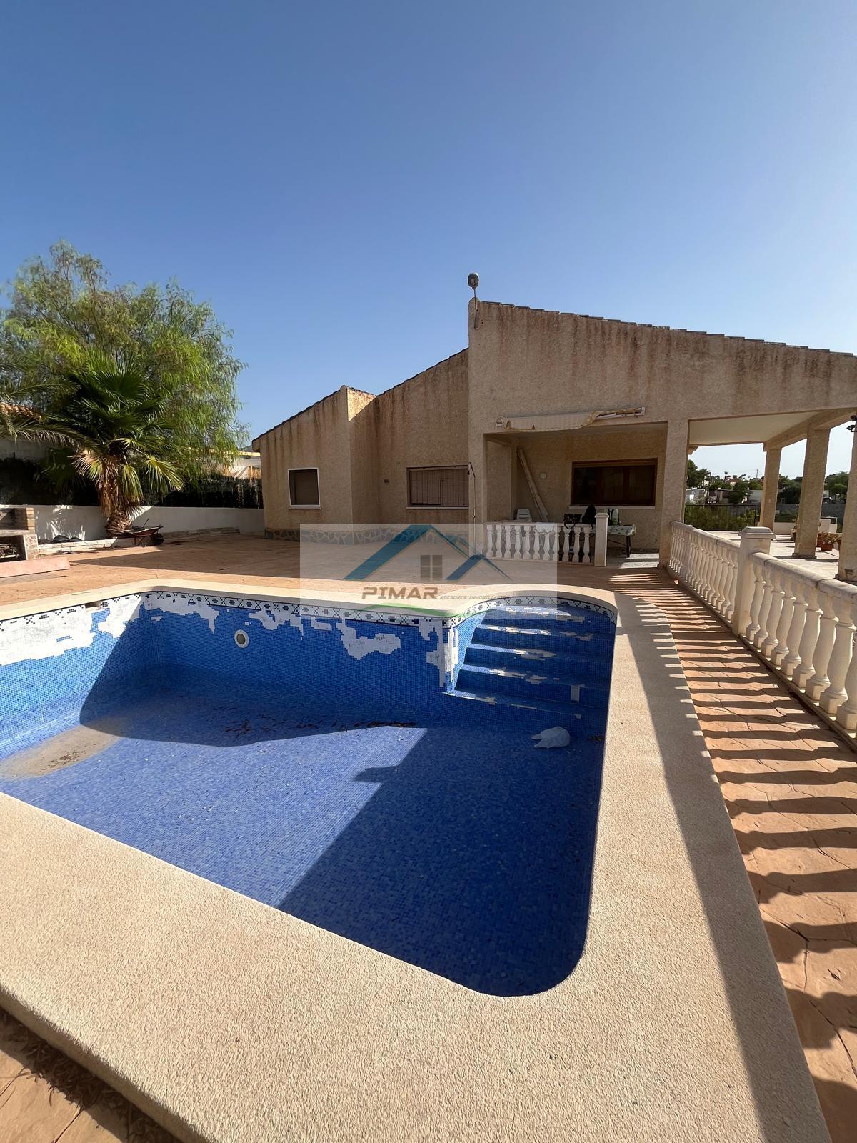 Venta de casa en Albatera