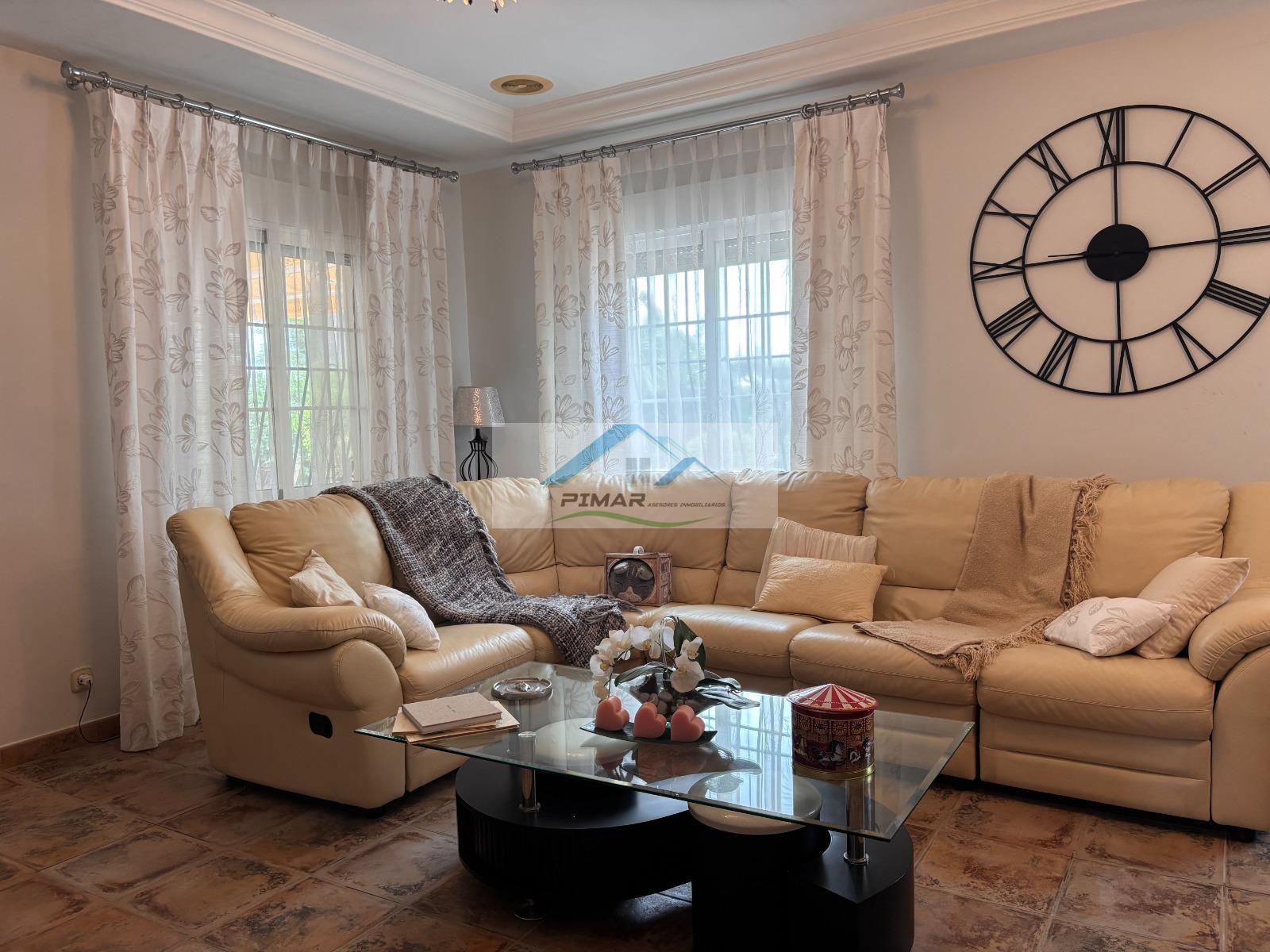 Venta de chalet en Elche-Elx