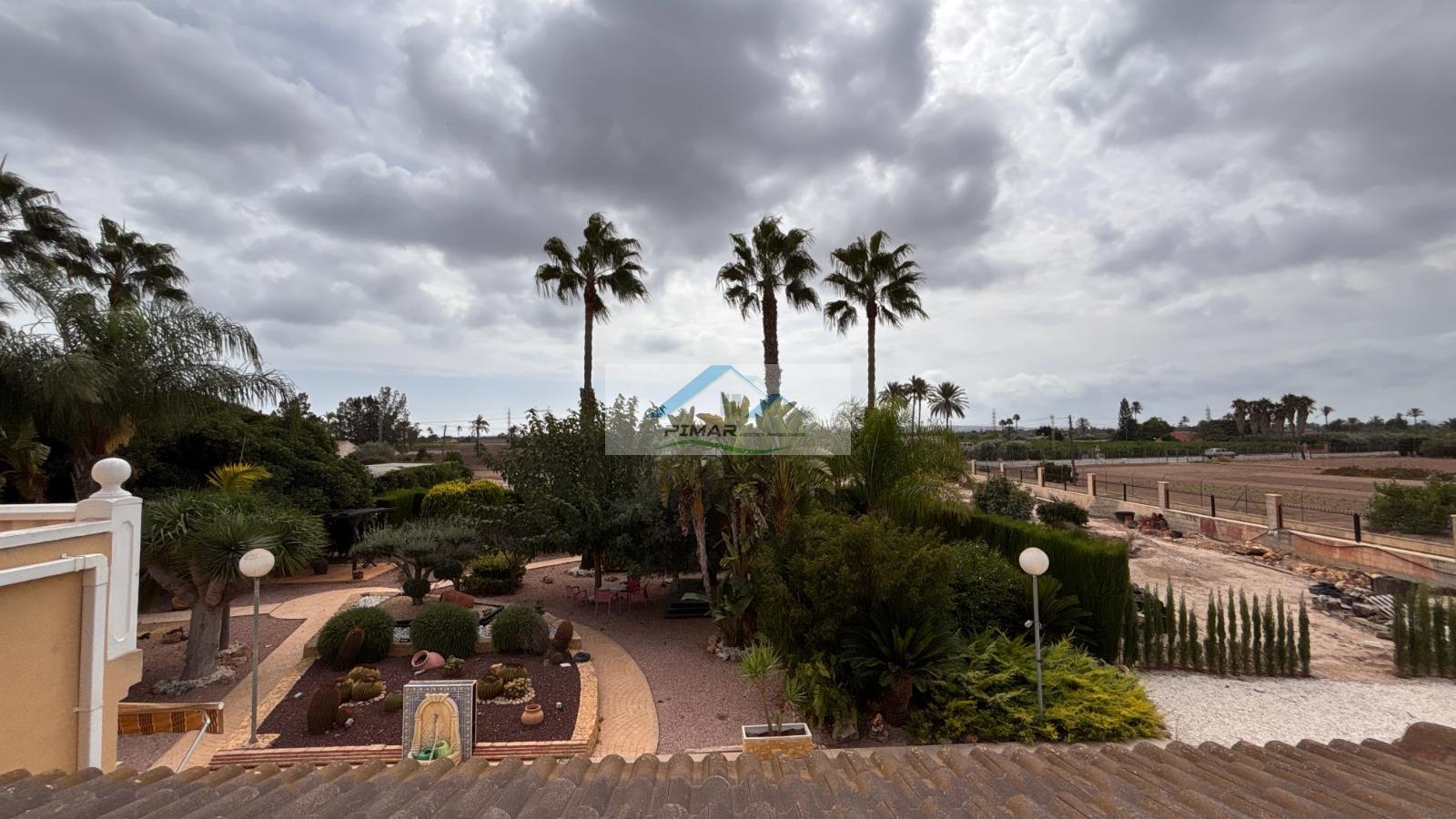 Venta de chalet en Elche-Elx