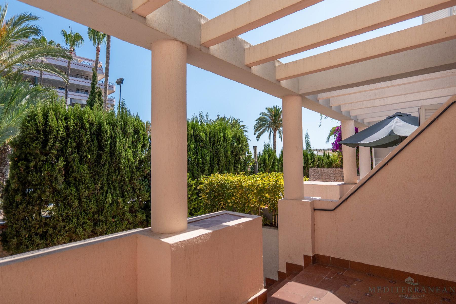 For sale of bungalow in Calpe