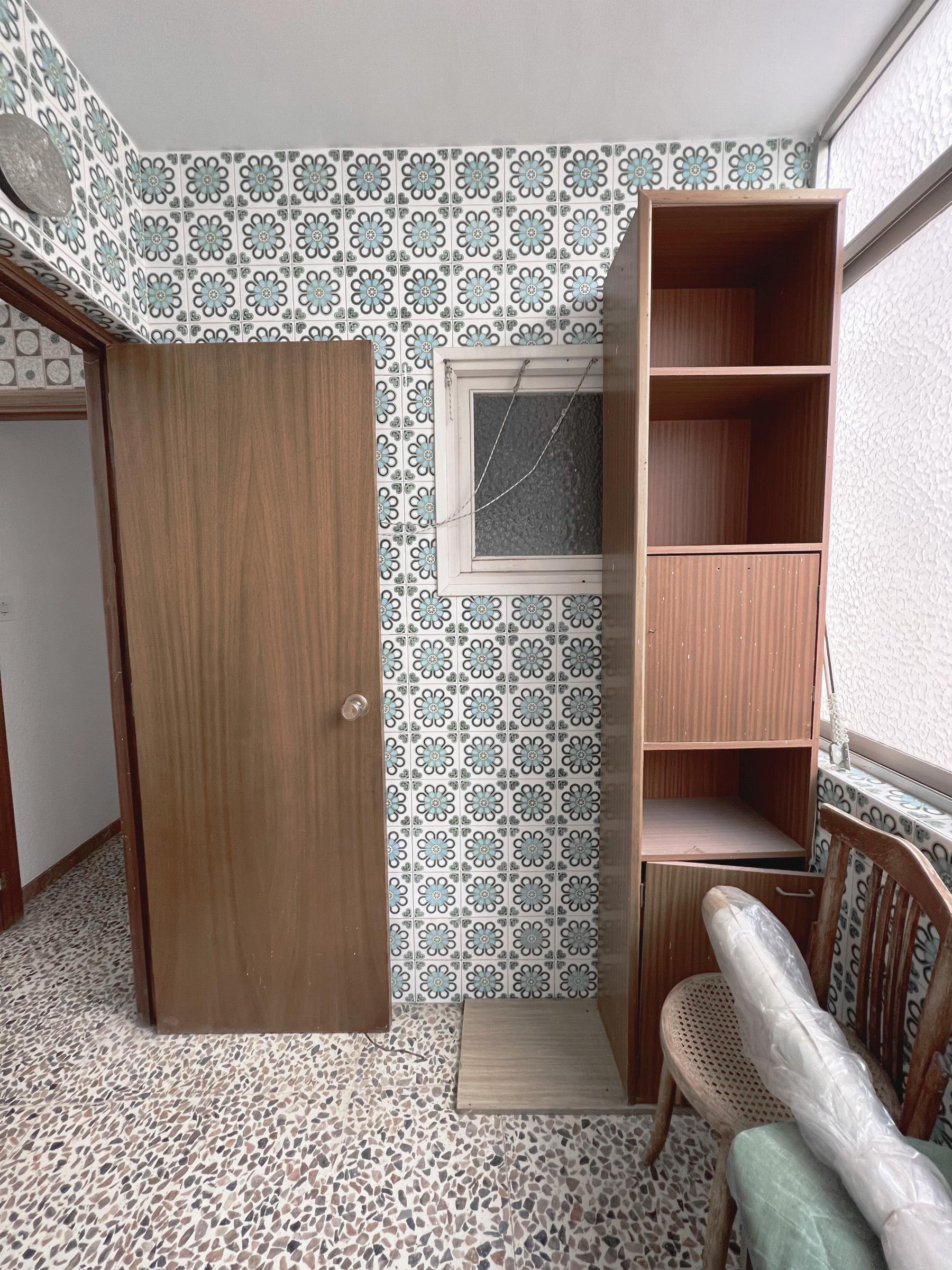 For sale of apartment in Elche-Elx