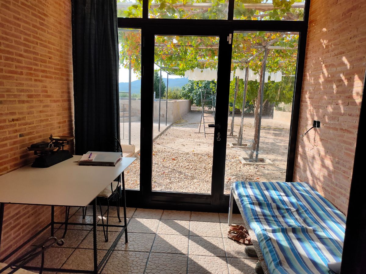 For sale of chalet in Castalla