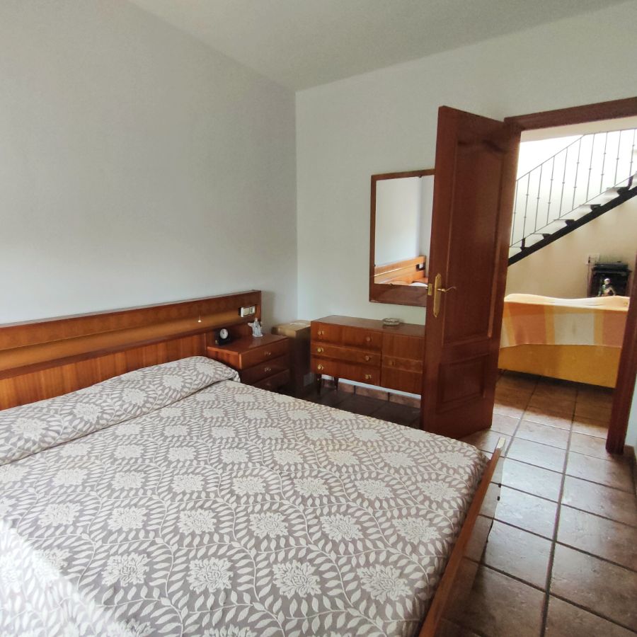 For sale of chalet in Castalla