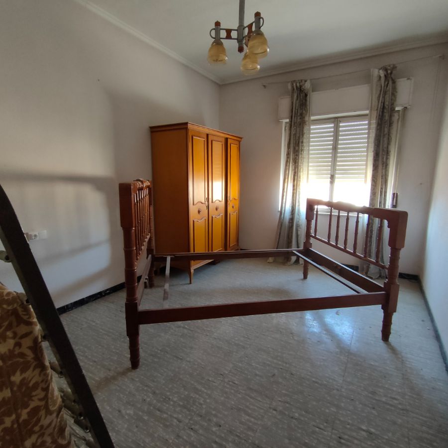 For sale of house in Monforte del Cid