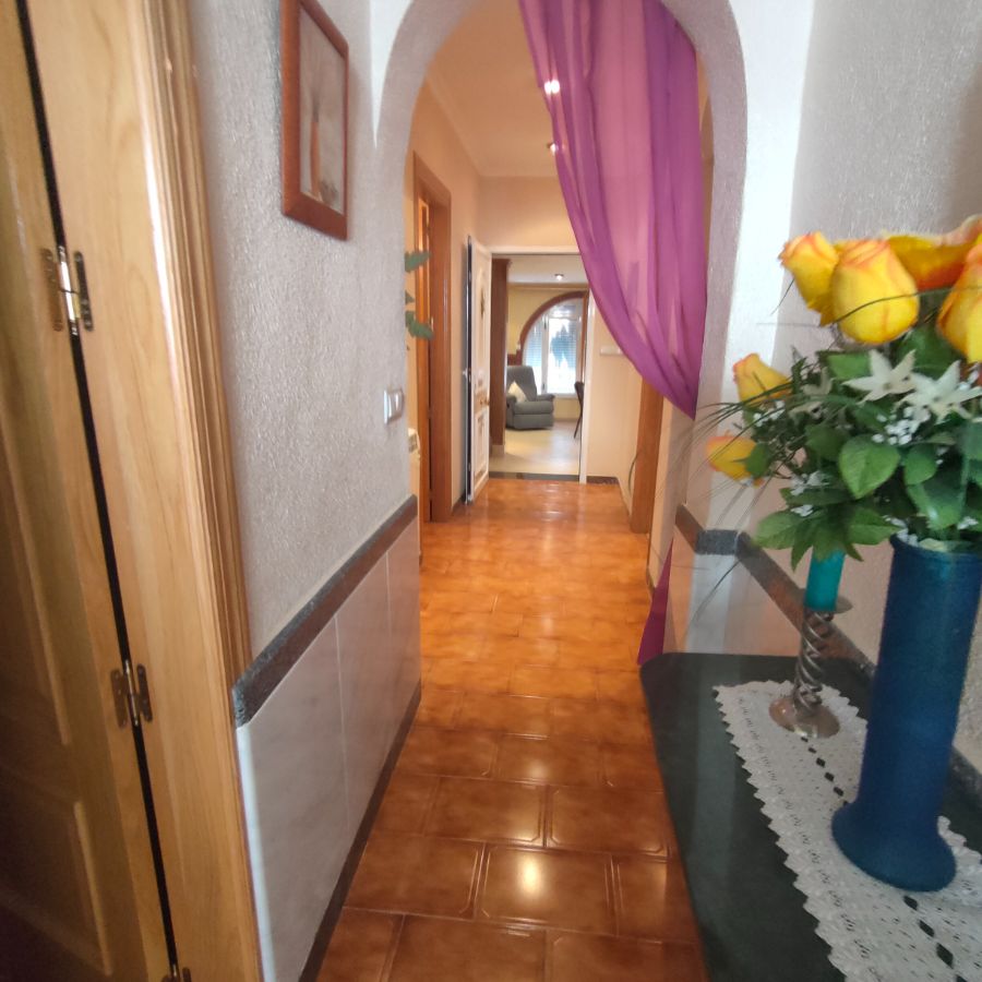 For sale of chalet in Algueña