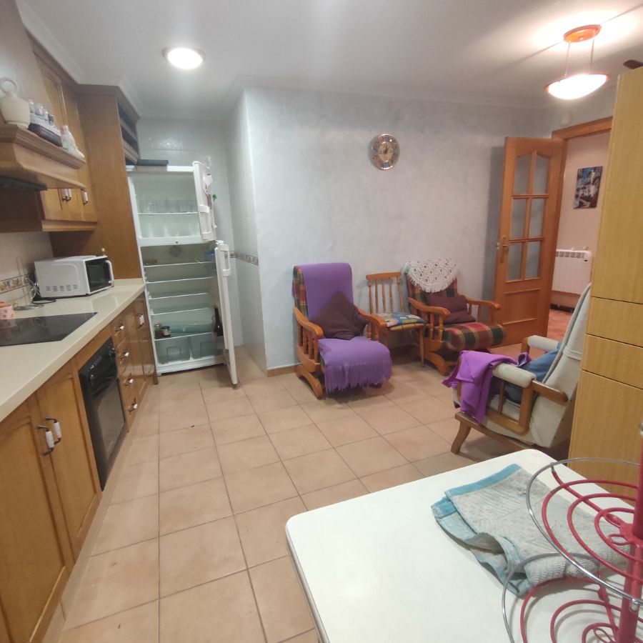 For sale of chalet in Algueña