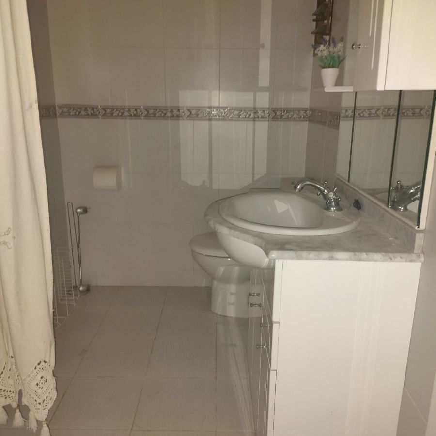 For sale of chalet in Algueña