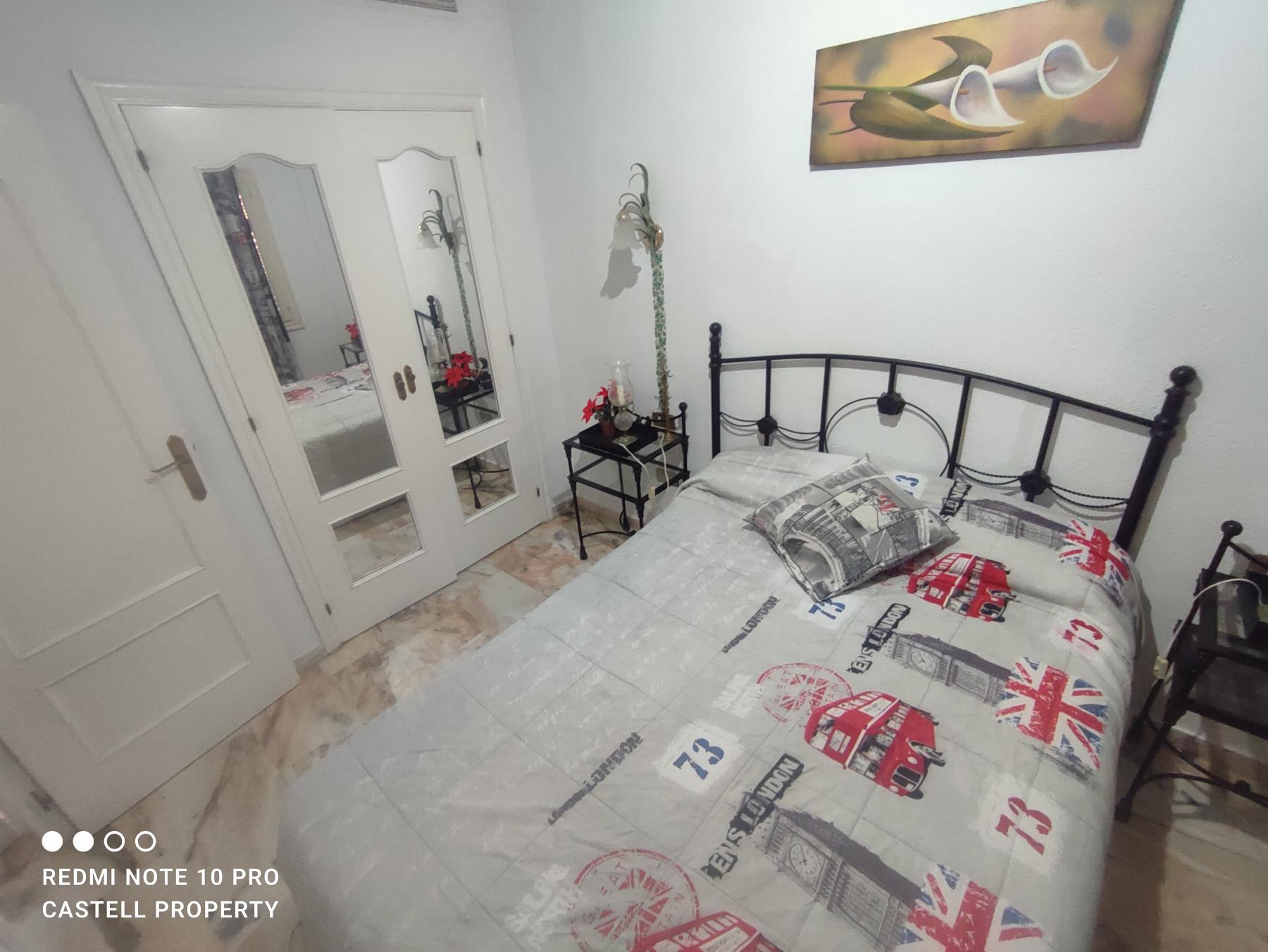 For sale of apartment in Santa Pola