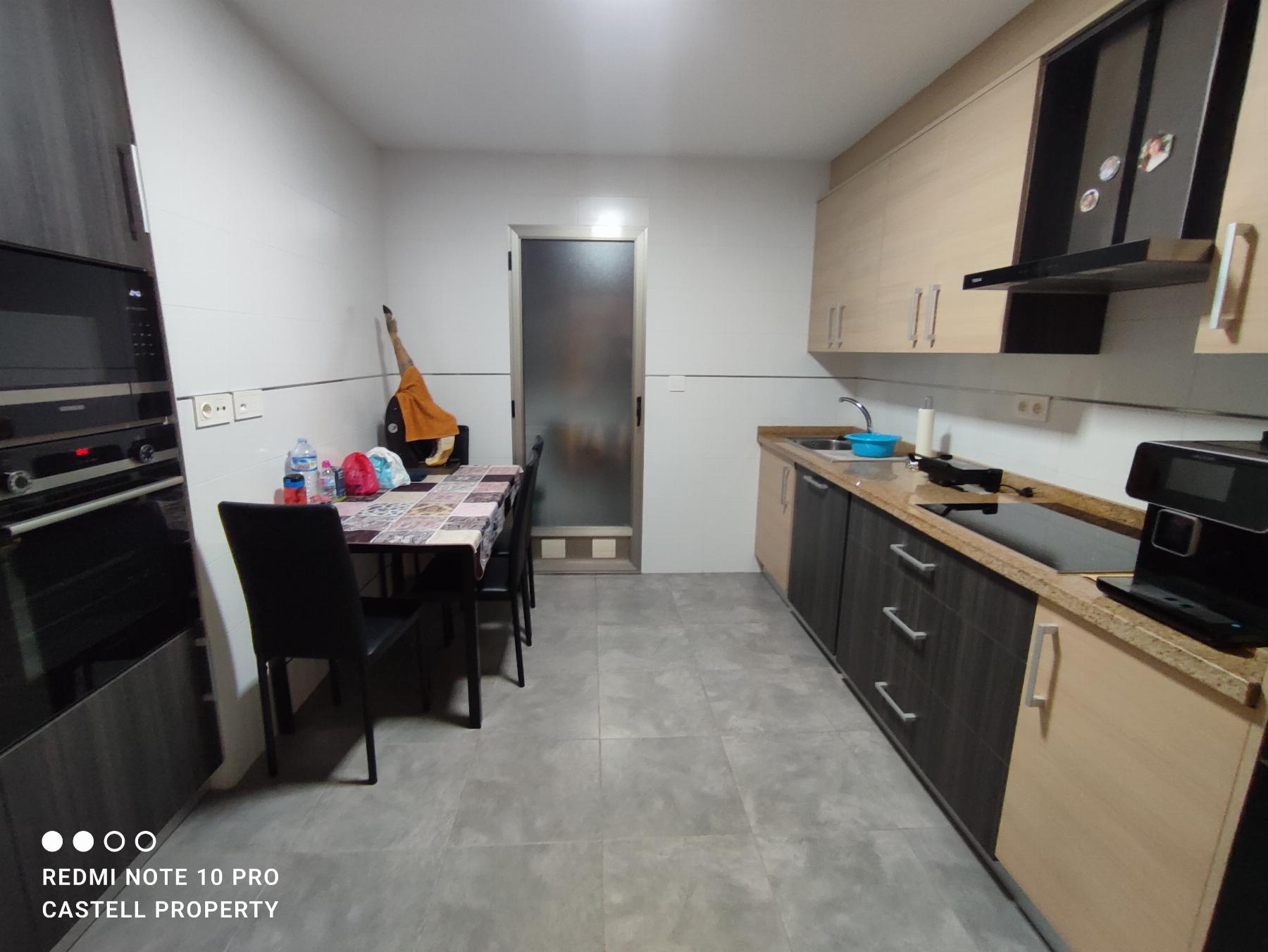For sale of flat in Monforte del Cid