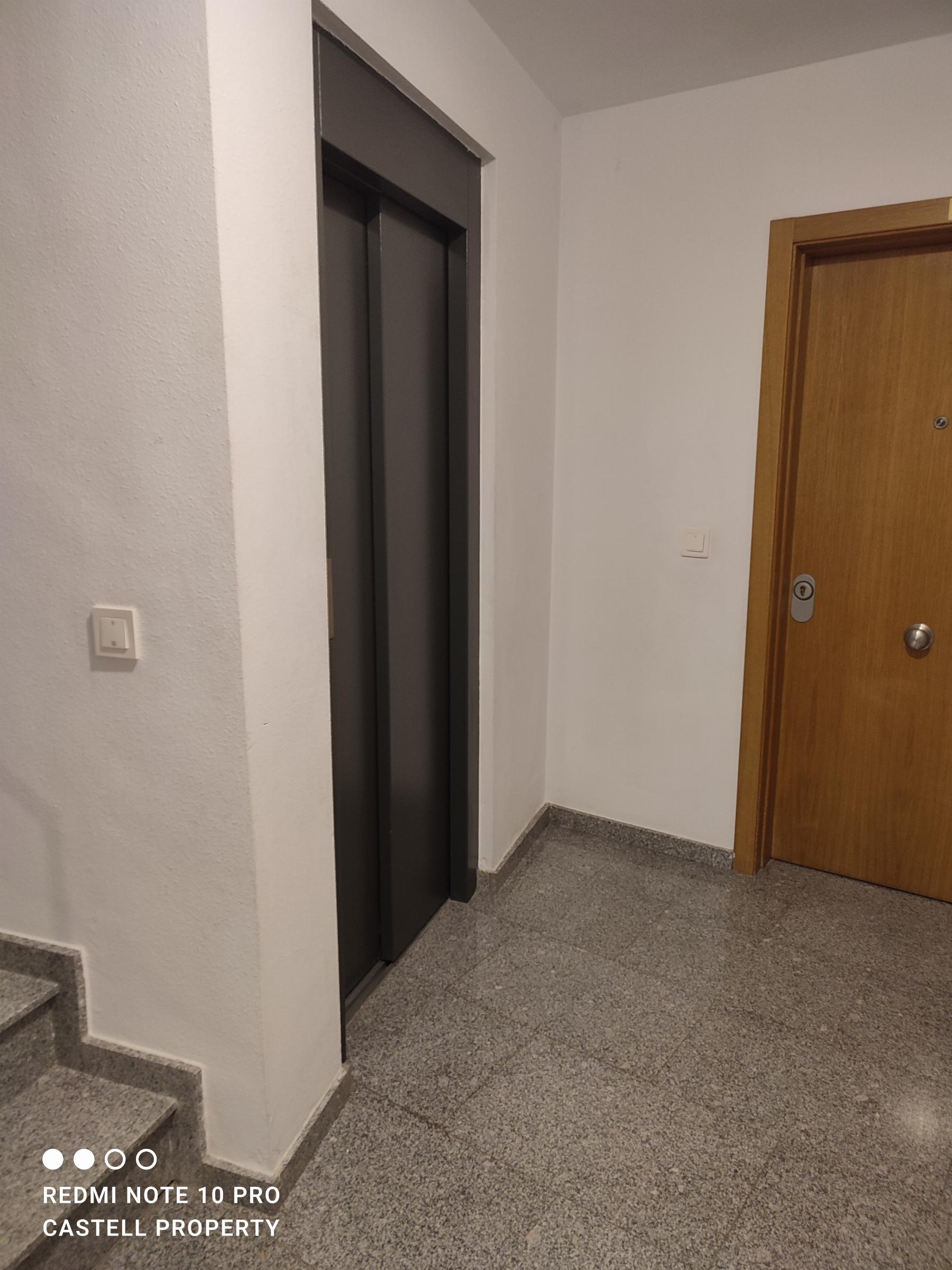 For sale of flat in Monforte del Cid
