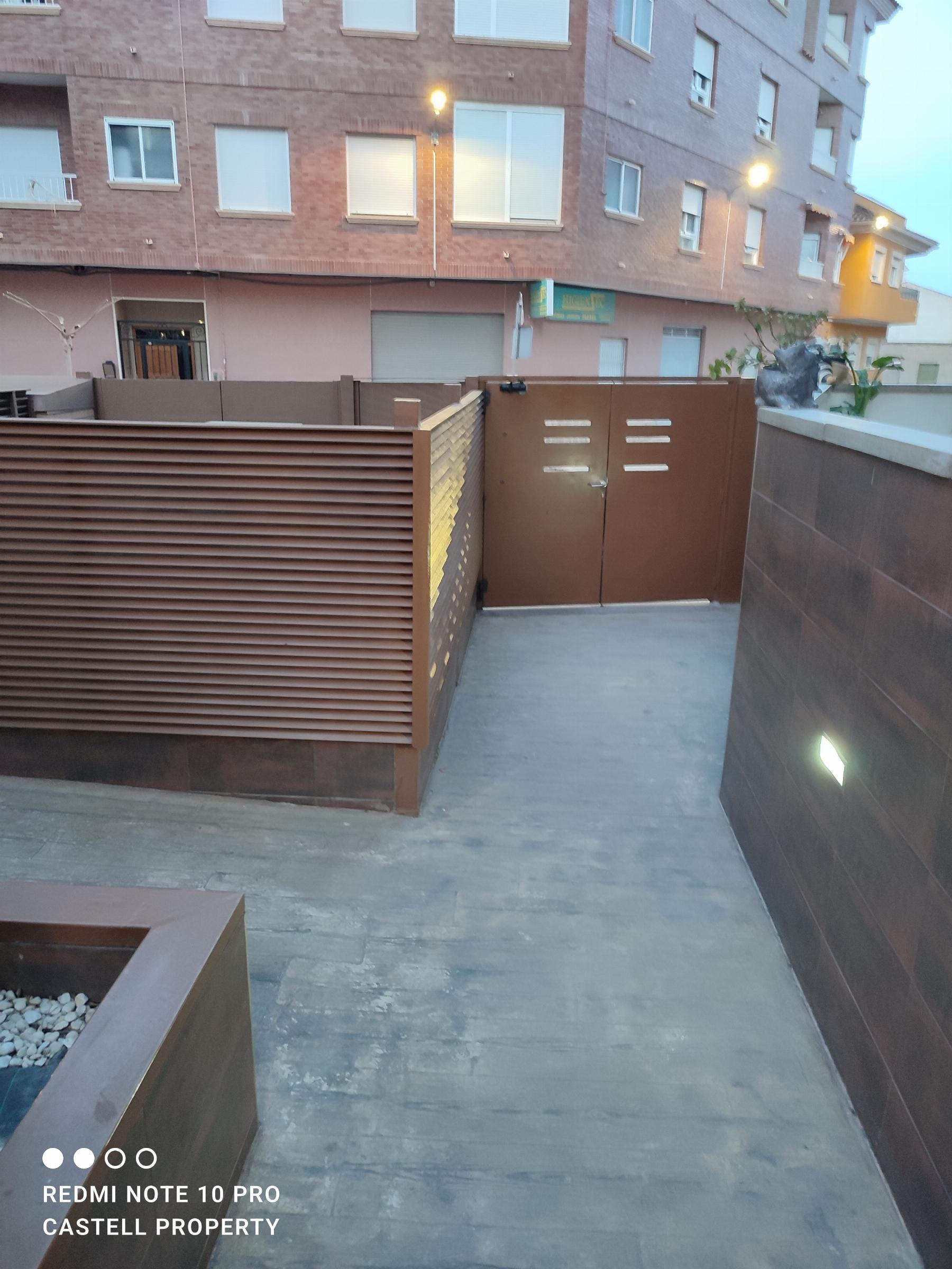 For sale of flat in Monforte del Cid