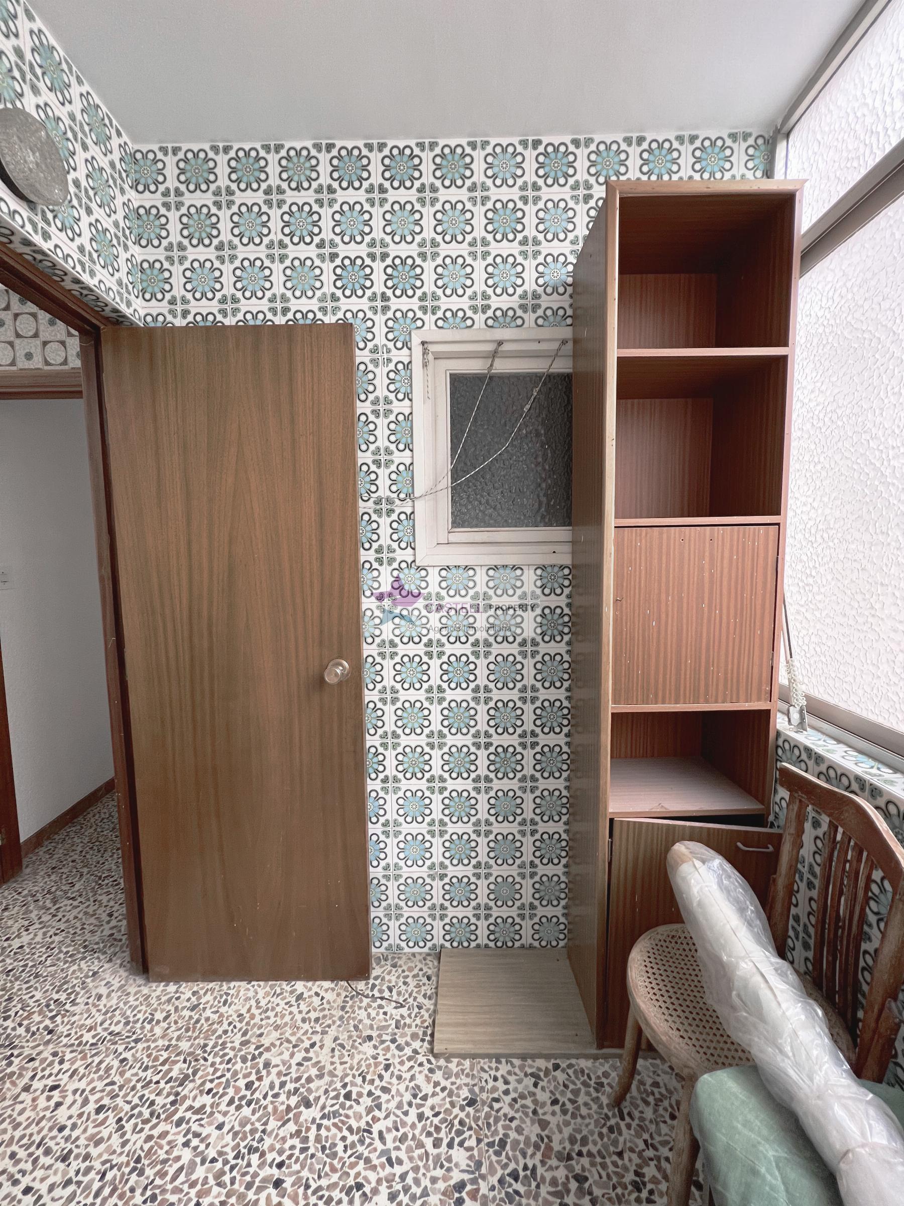 For sale of apartment in Elche-Elx