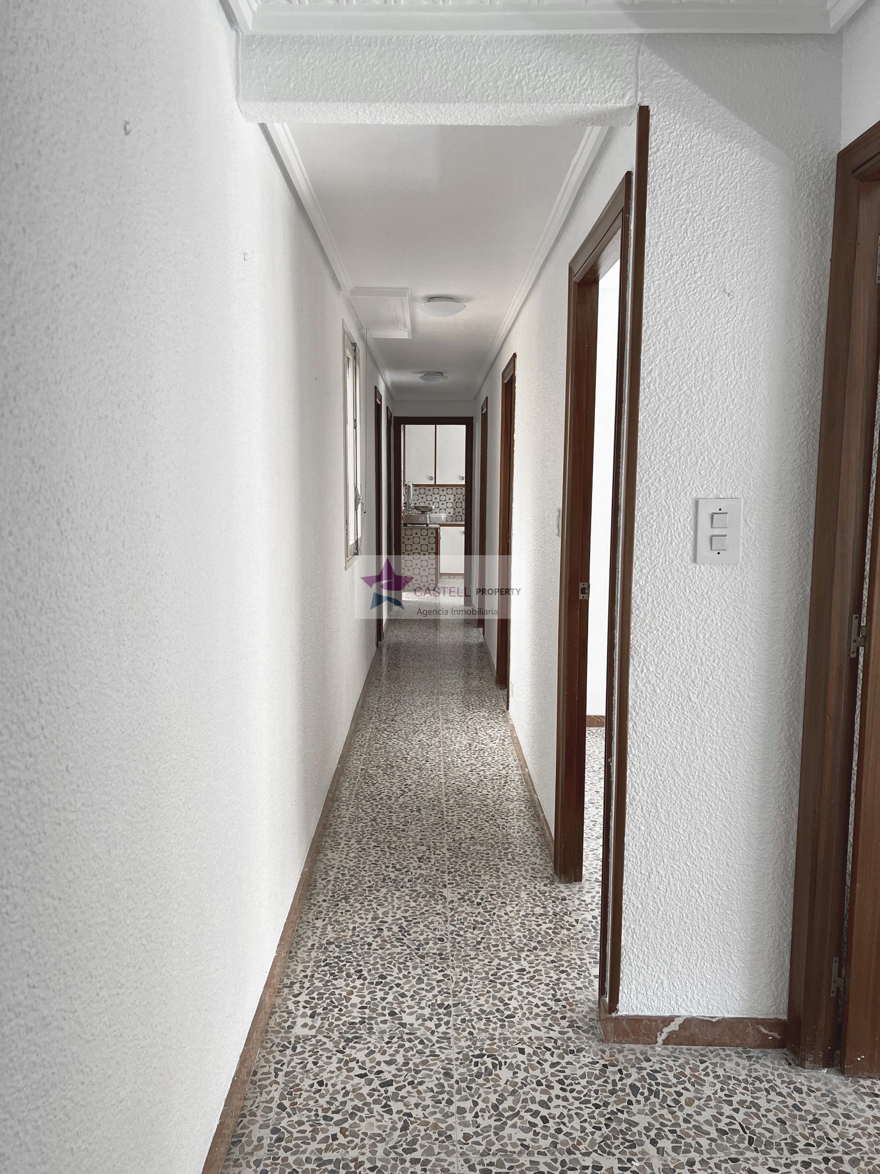 For sale of apartment in Elche-Elx