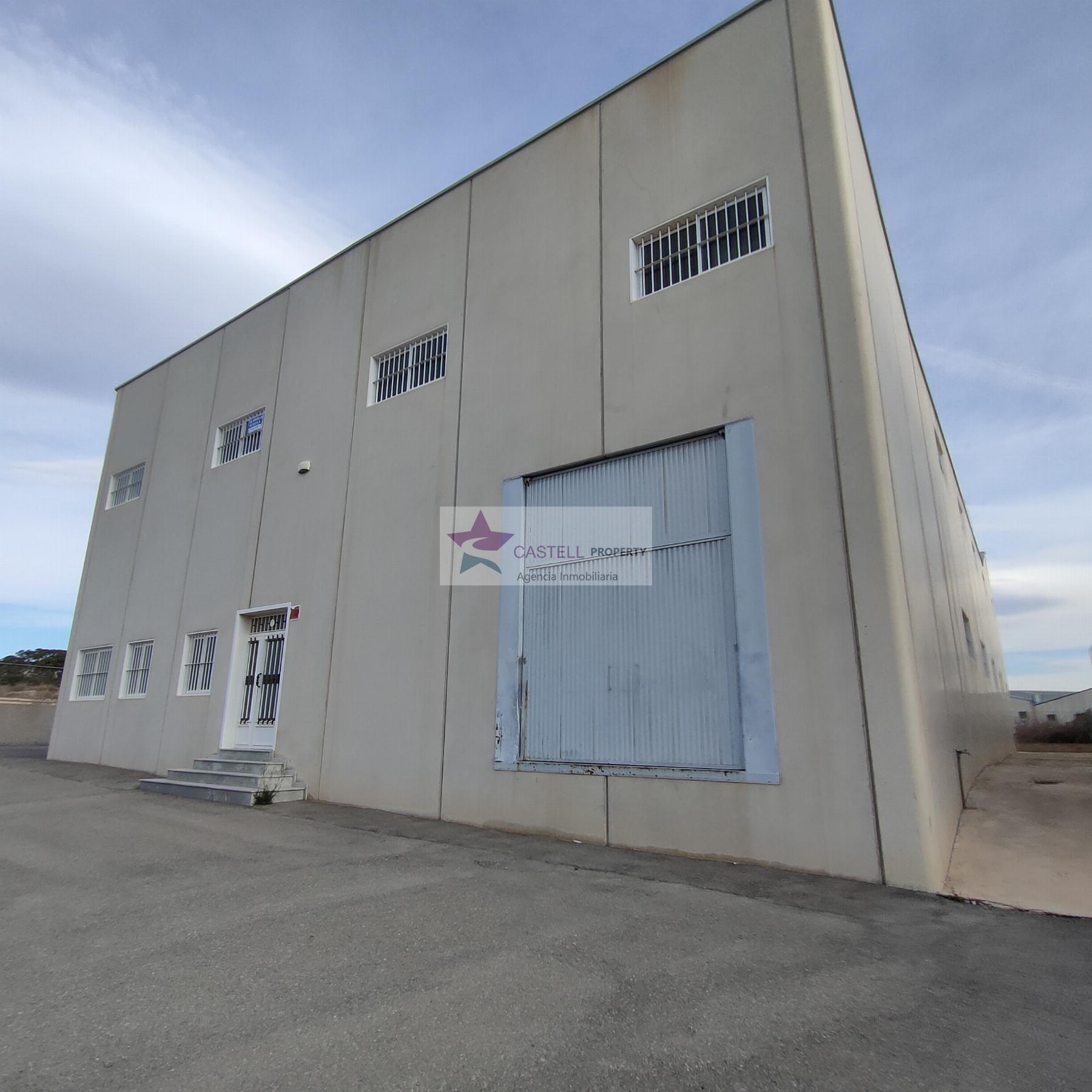 For sale of industrial plant/warehouse in Elda