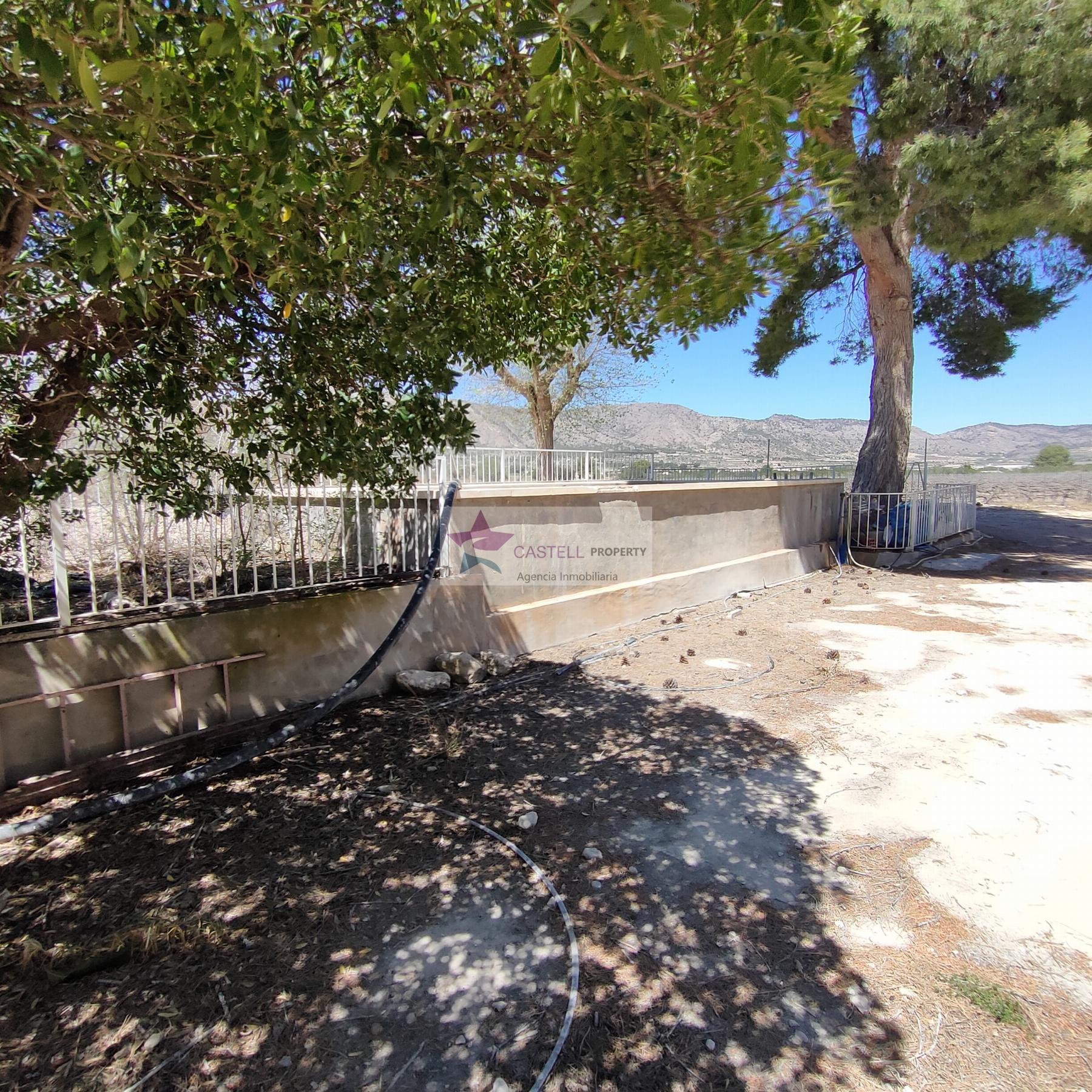 For sale of rural property in Salinas