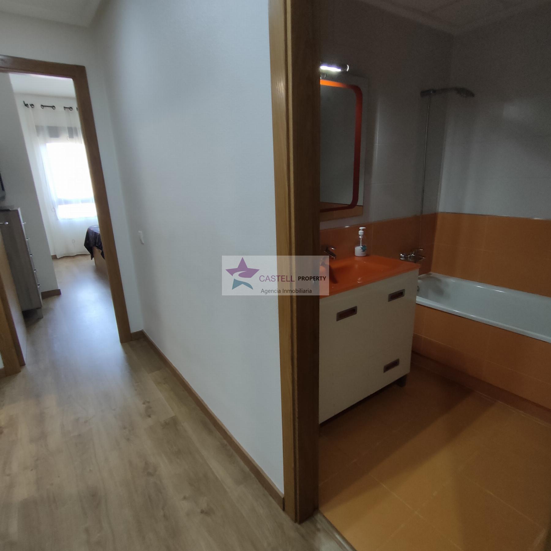 For sale of apartment in Elda