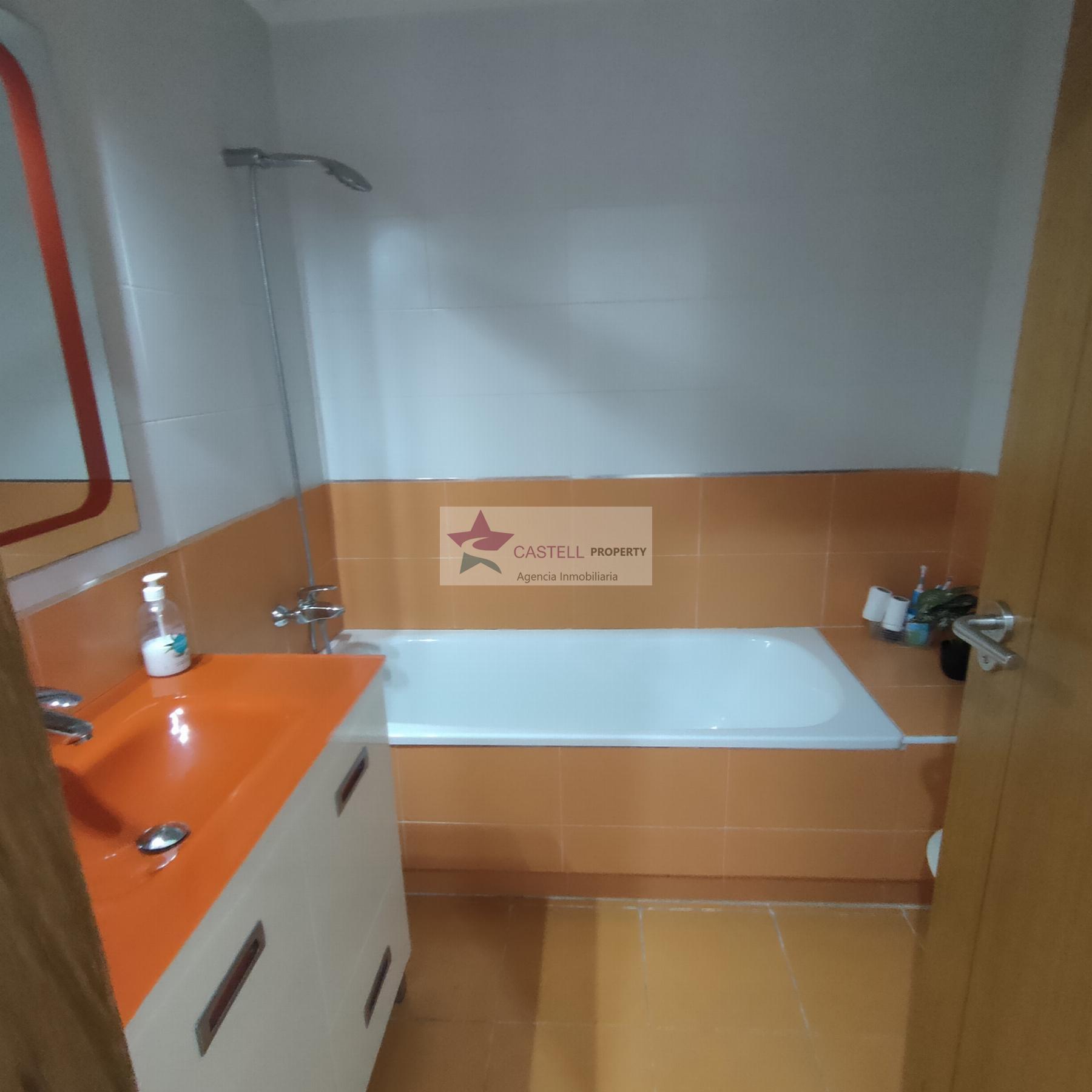 For sale of apartment in Elda