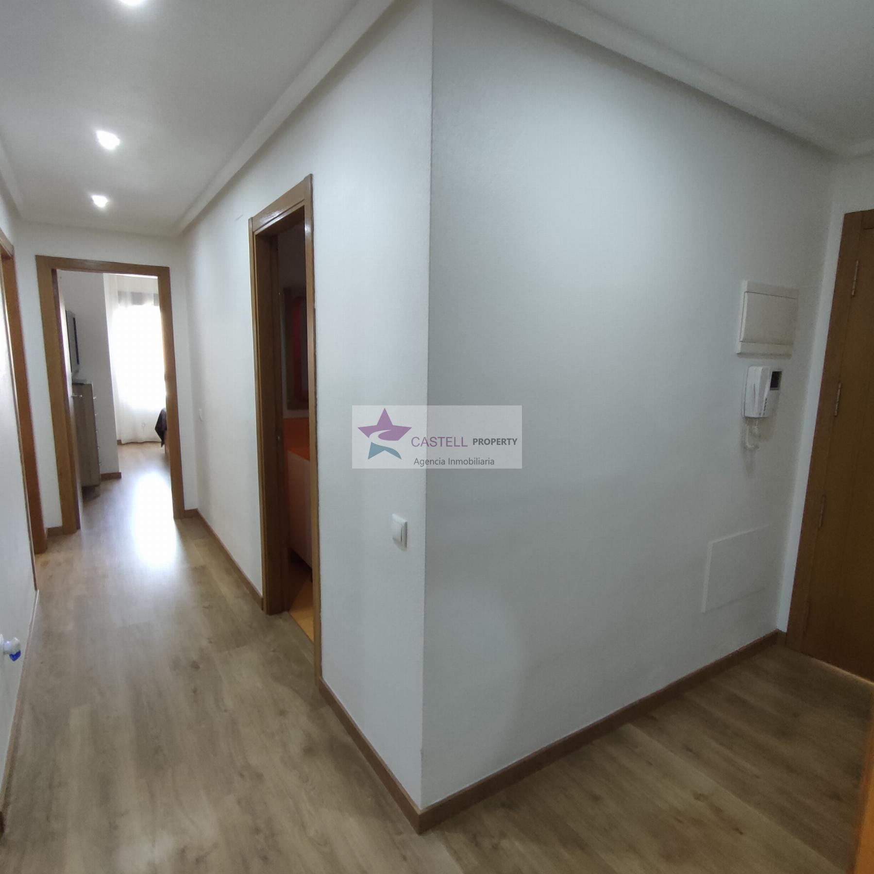 For sale of apartment in Elda