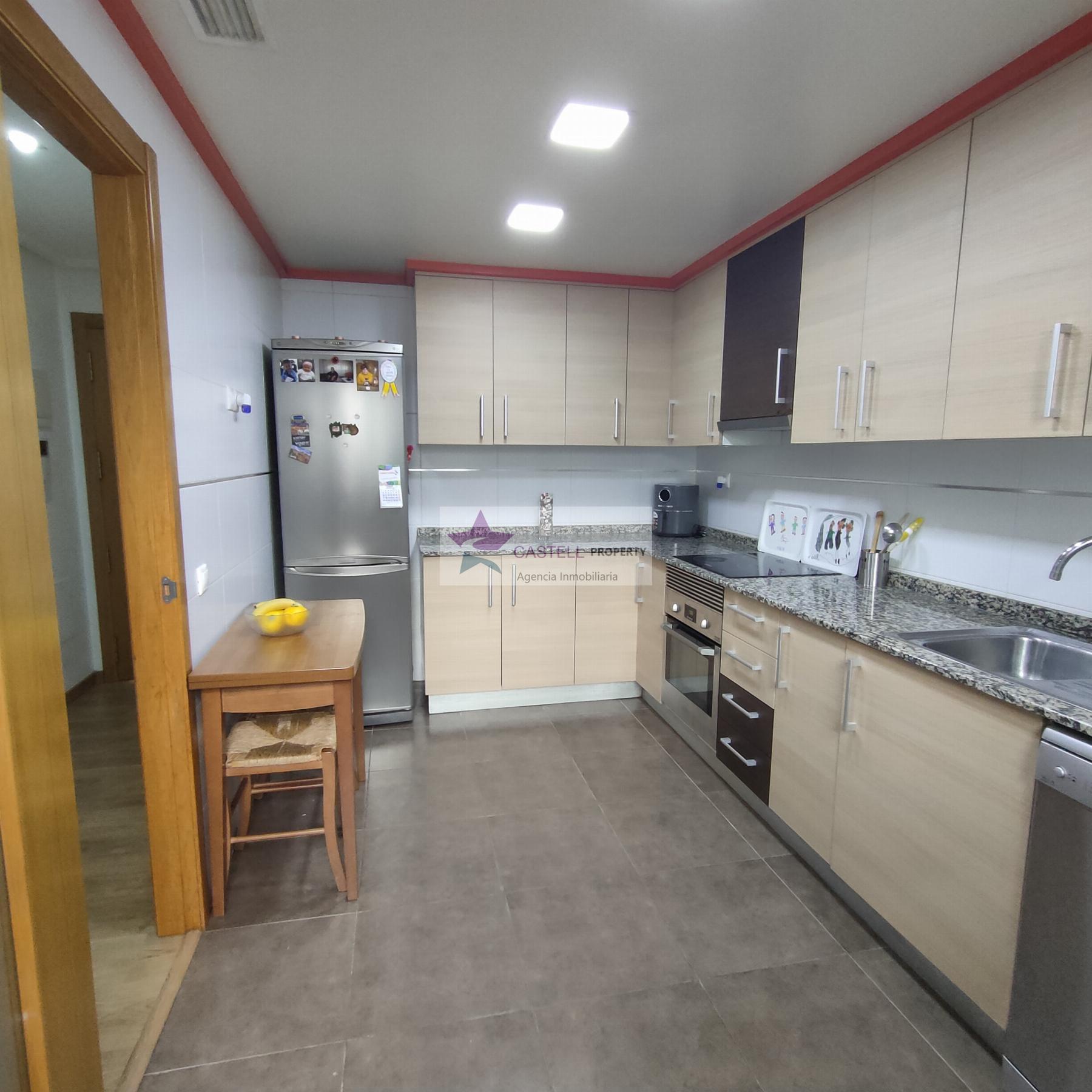 For sale of apartment in Elda
