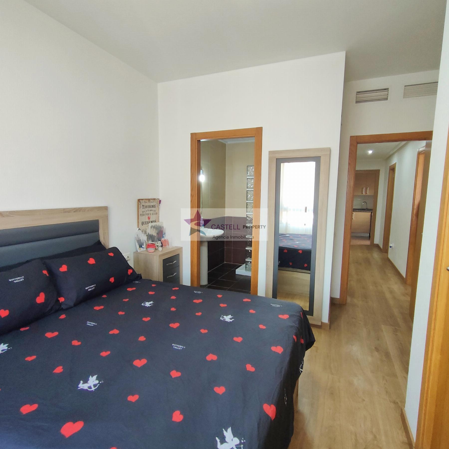 For sale of apartment in Elda