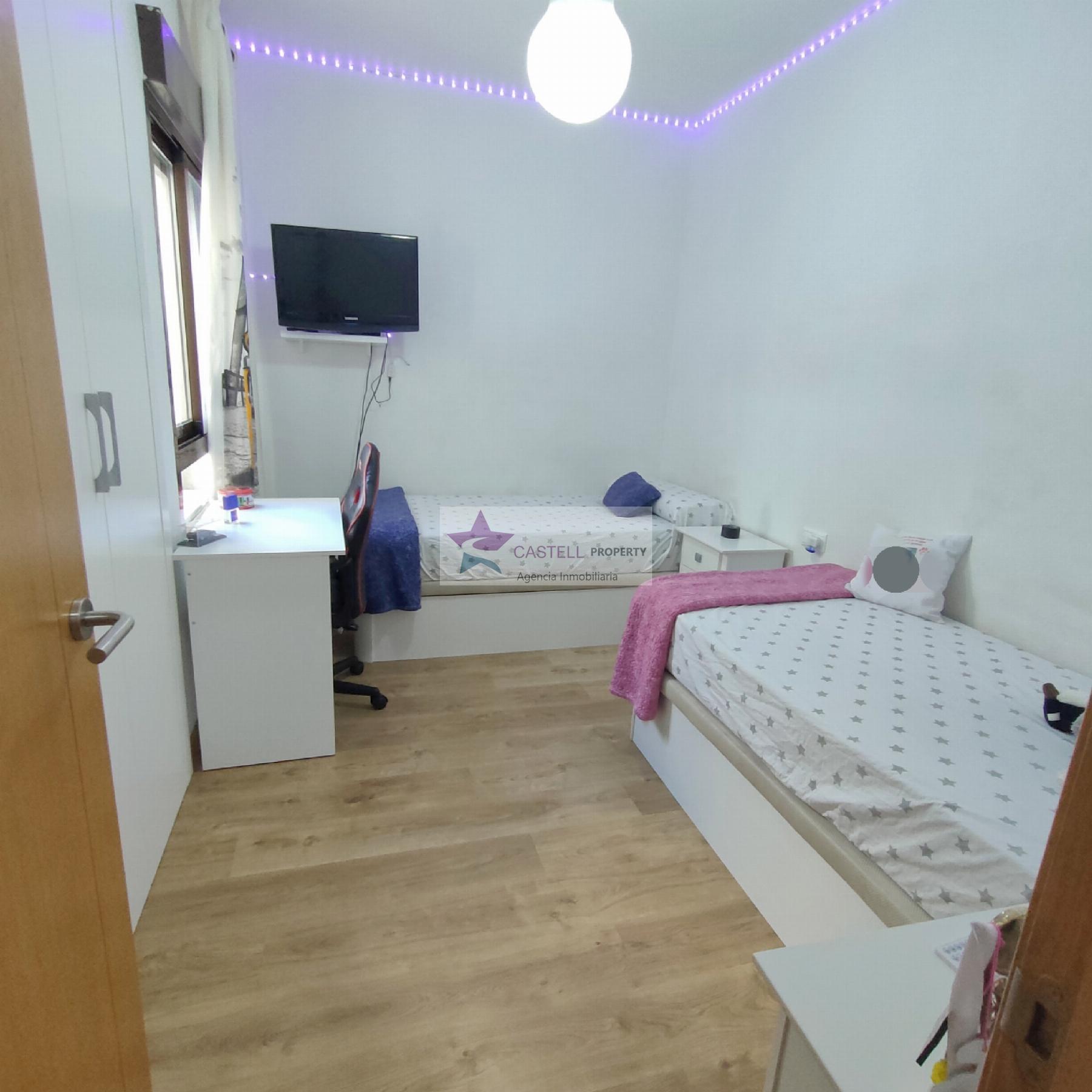 For sale of apartment in Elda