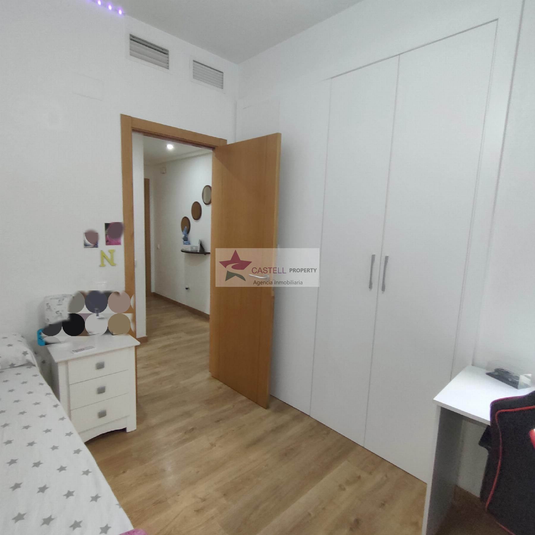 For sale of apartment in Elda