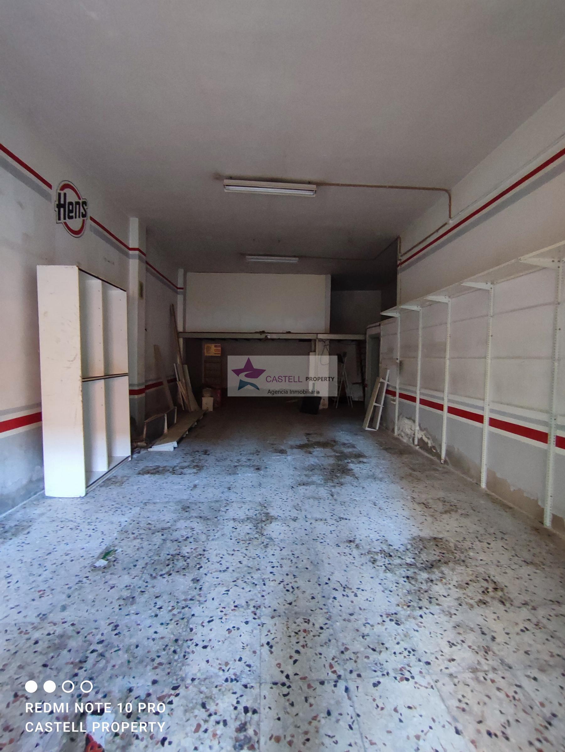 Venta de local comercial en Monforte del Cid