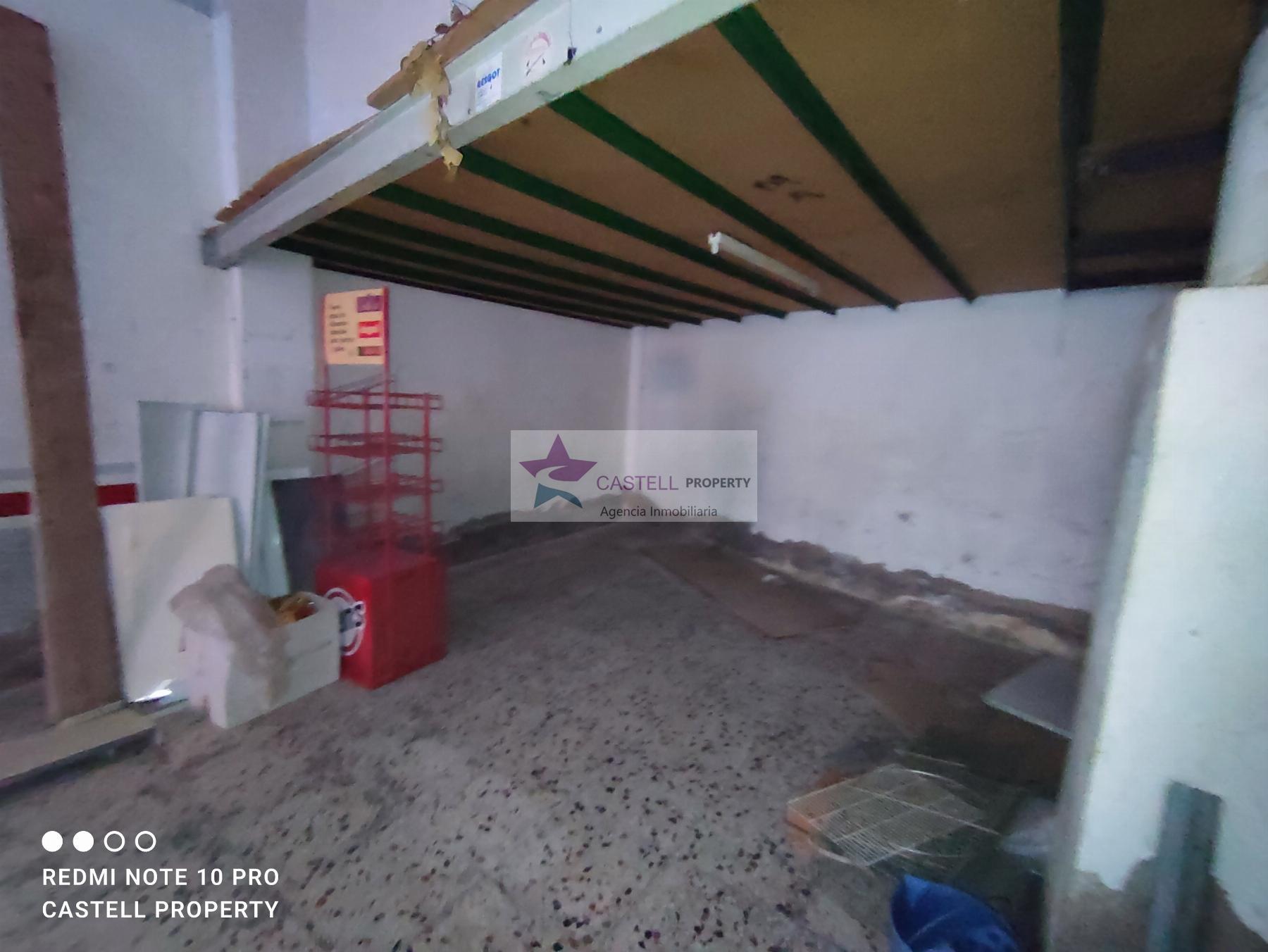 Venta de local comercial en Monforte del Cid