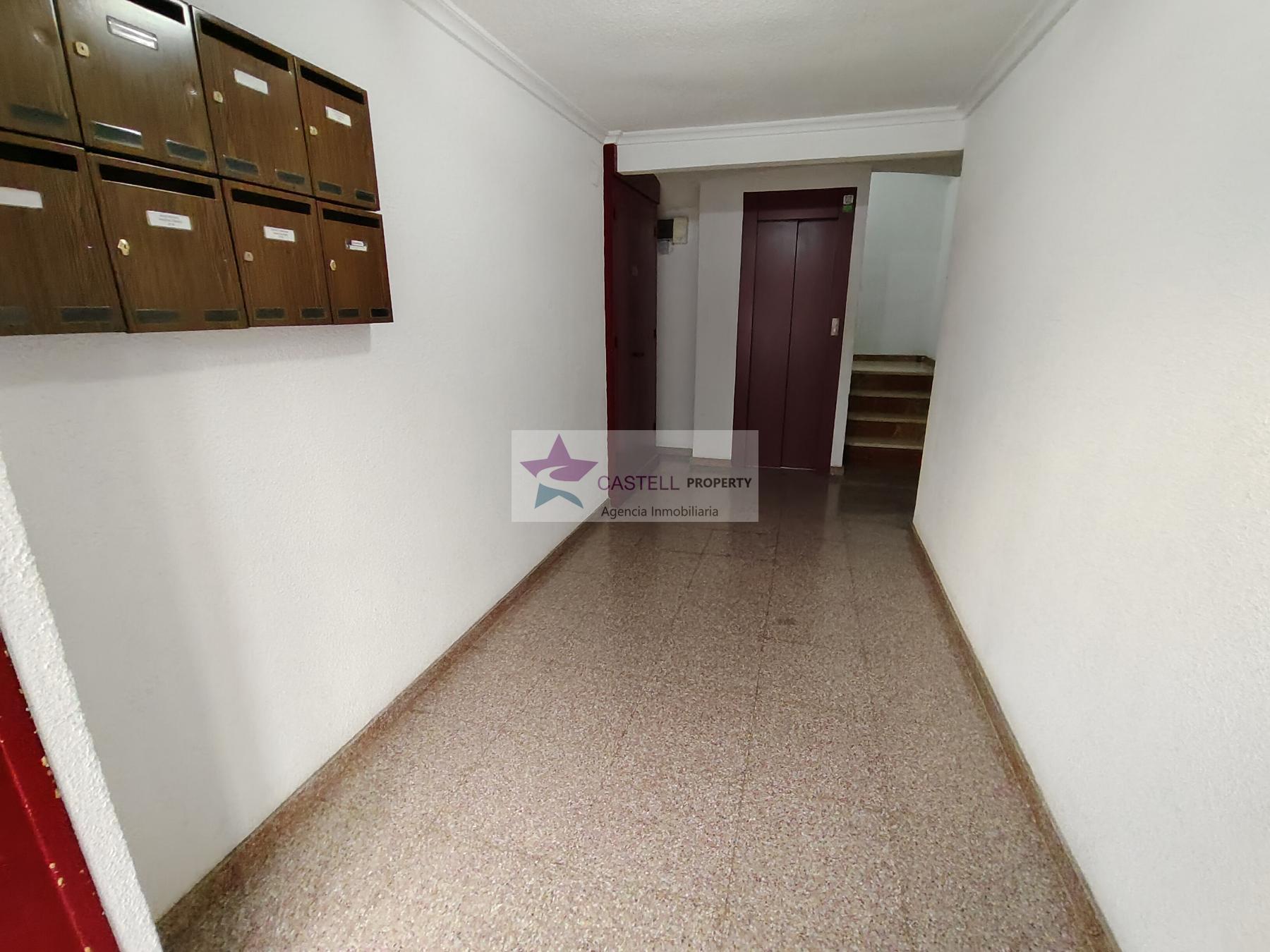 For sale of apartment in Elda