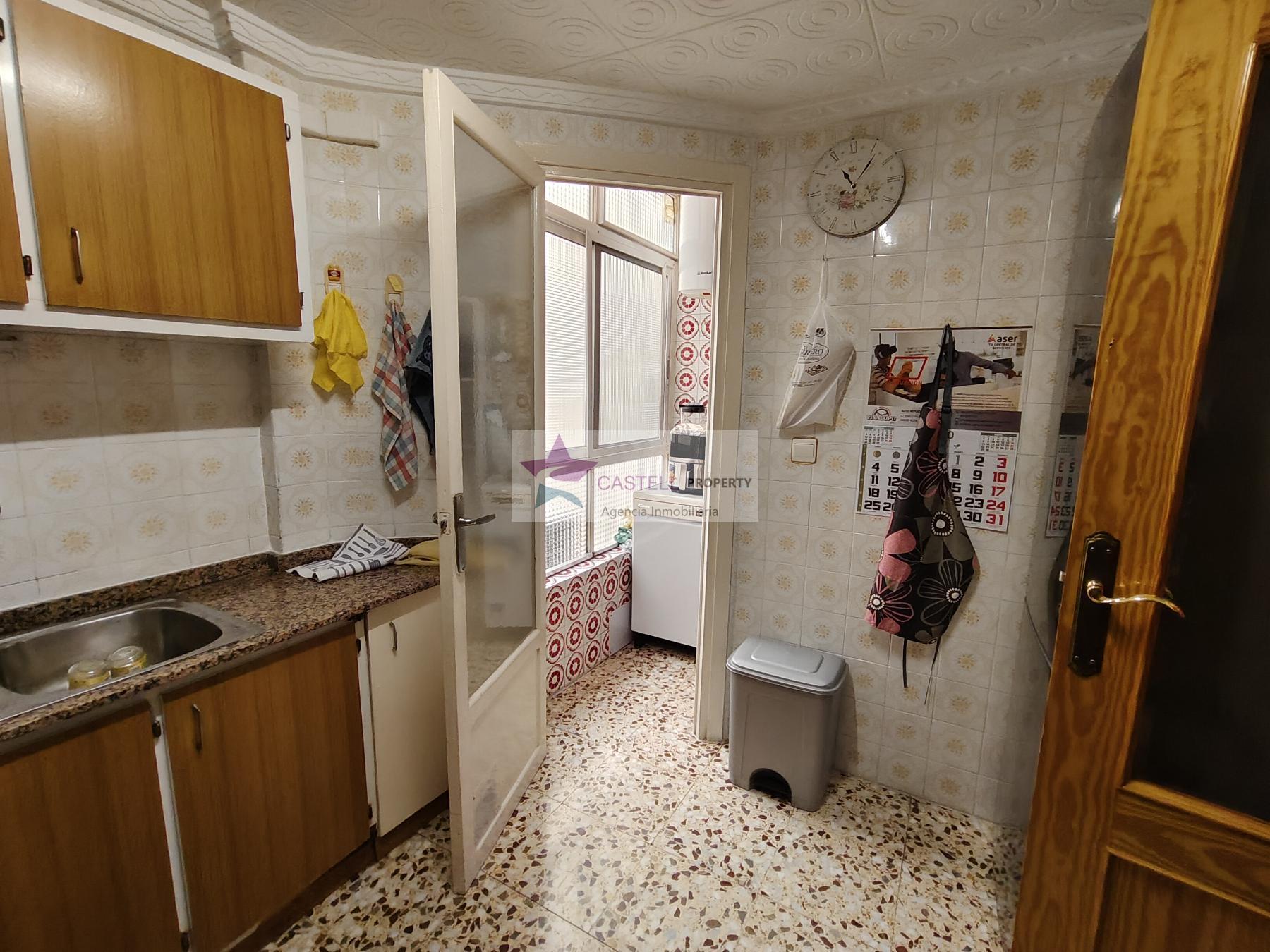 For sale of apartment in Elda