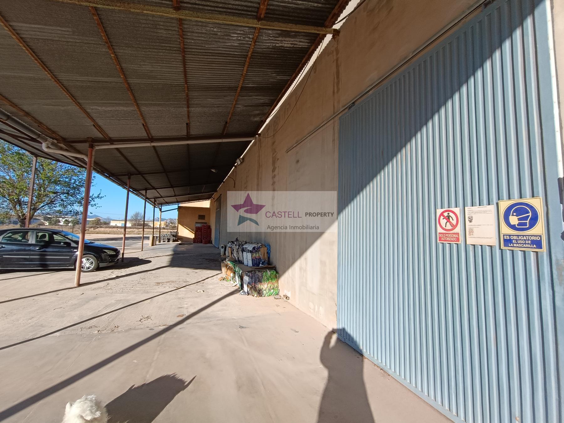 For sale of industrial plant/warehouse in Monforte del Cid