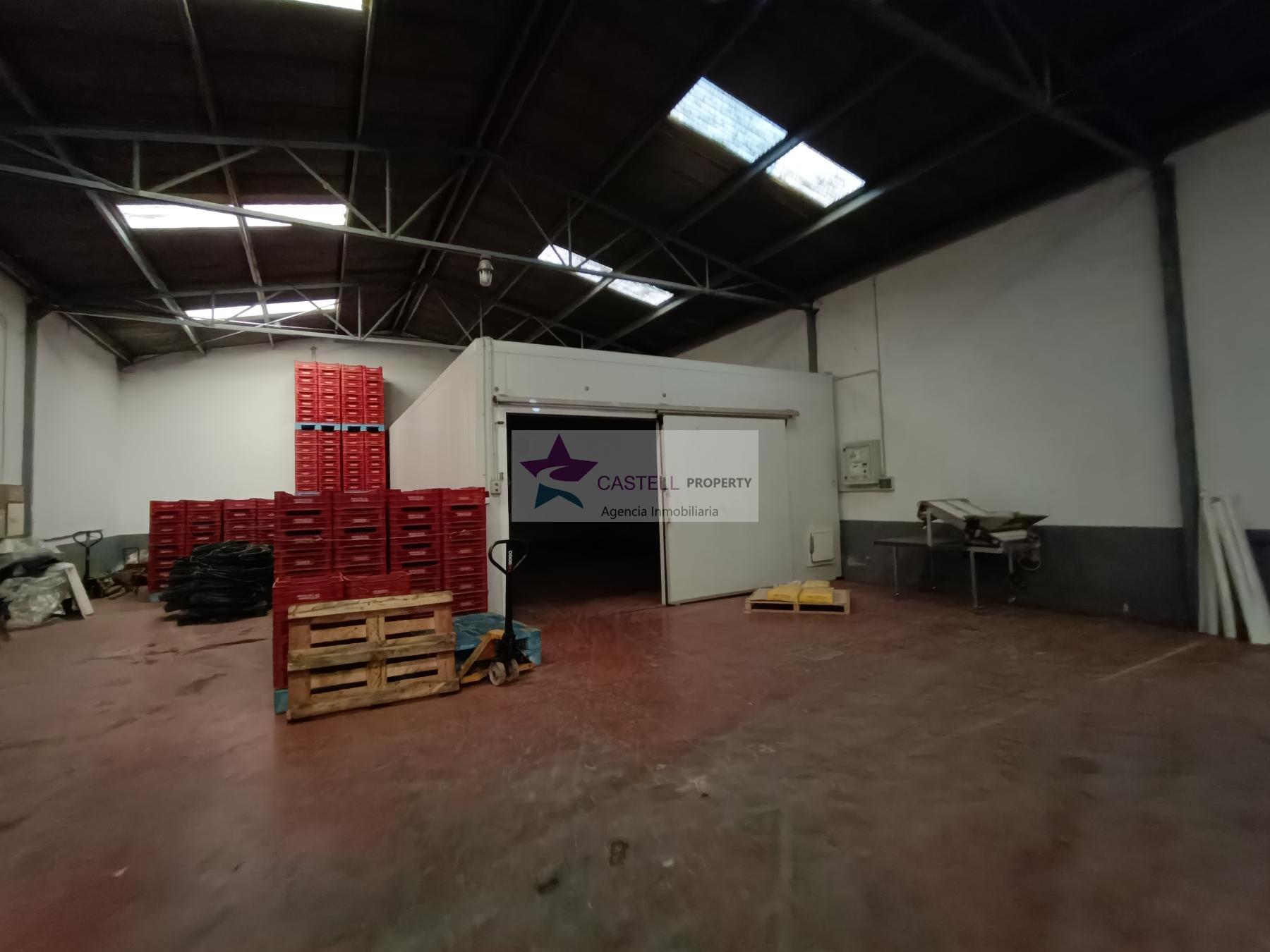 For sale of industrial plant/warehouse in Monforte del Cid