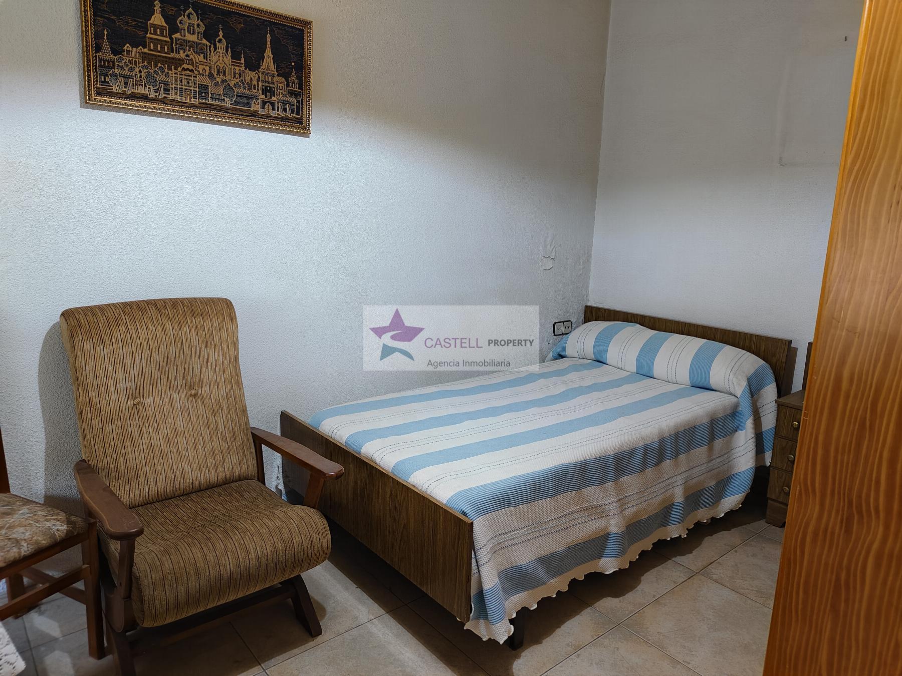 For sale of house in Novelda