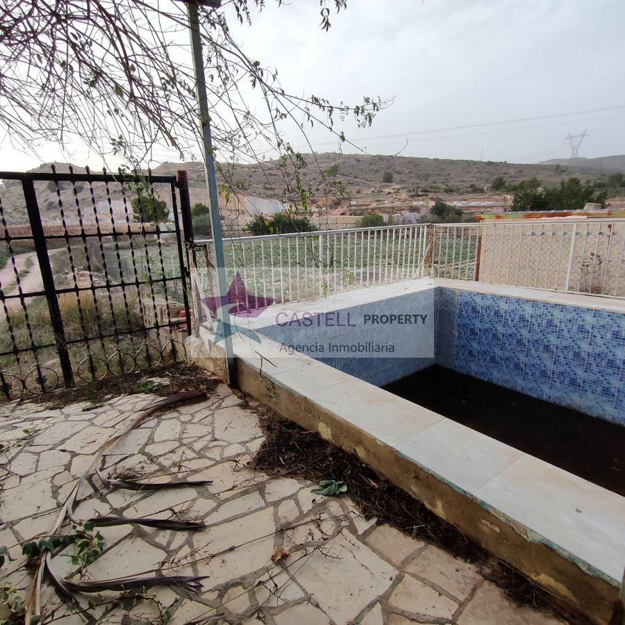 For sale of house in La Romana