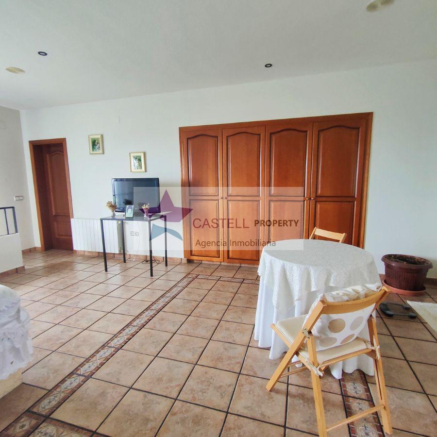 Venta de chalet en Castalla