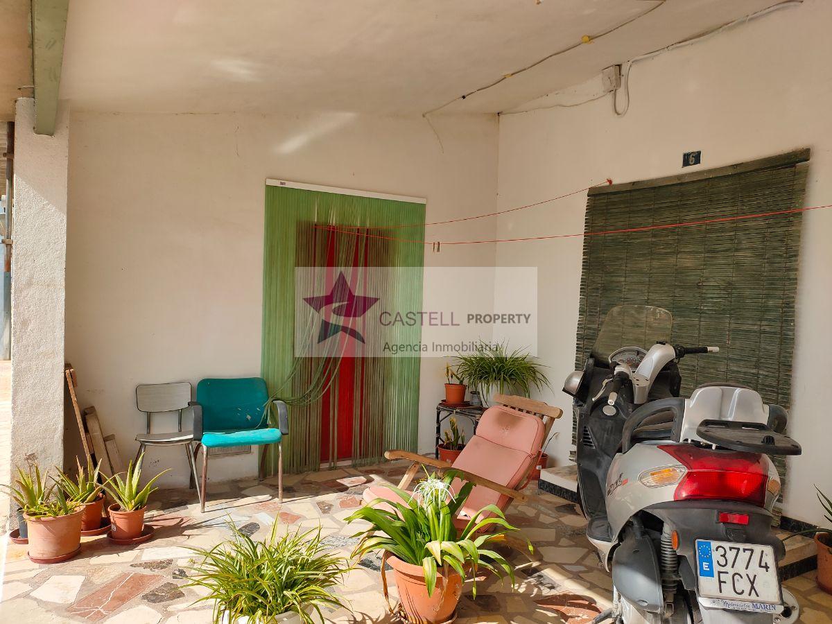 Venta de casa en Algueña