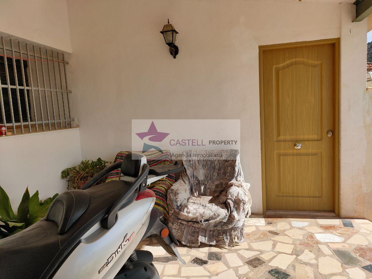 Venta de casa en Algueña