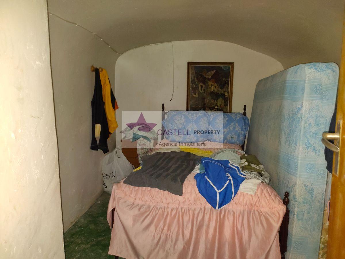 Venta de casa en Algueña