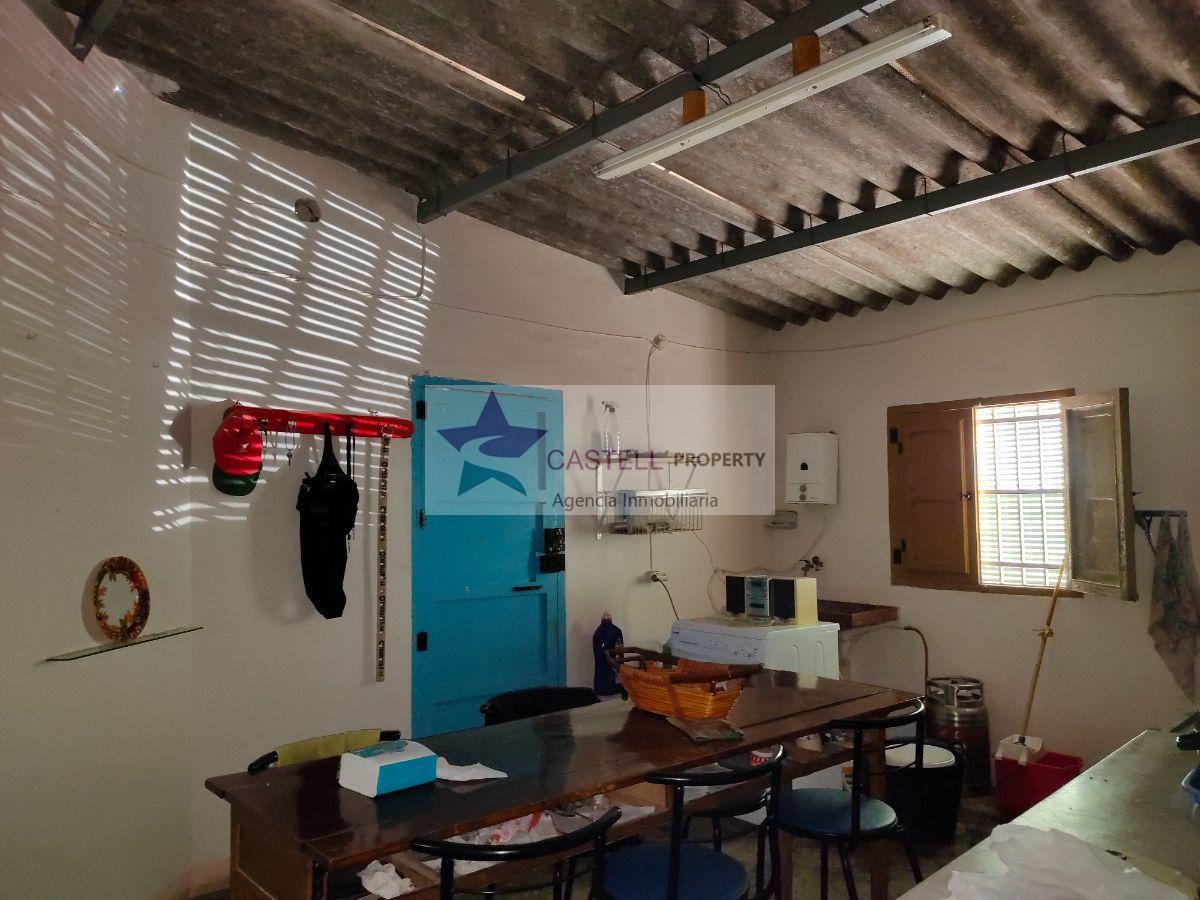 Venta de casa en Algueña