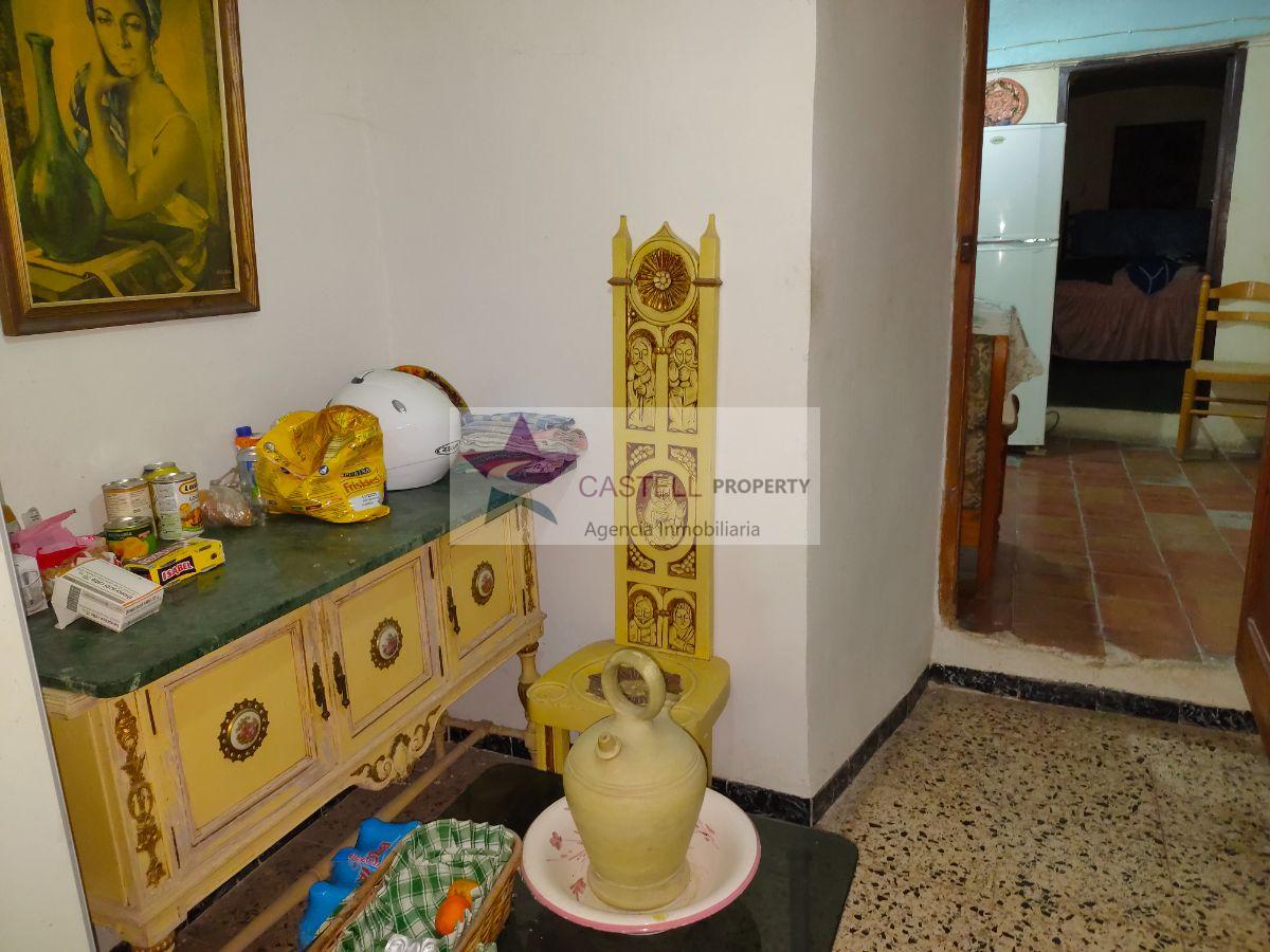Venta de casa en Algueña
