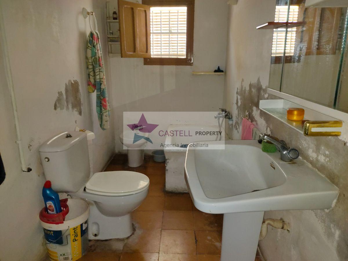 Venta de casa en Algueña