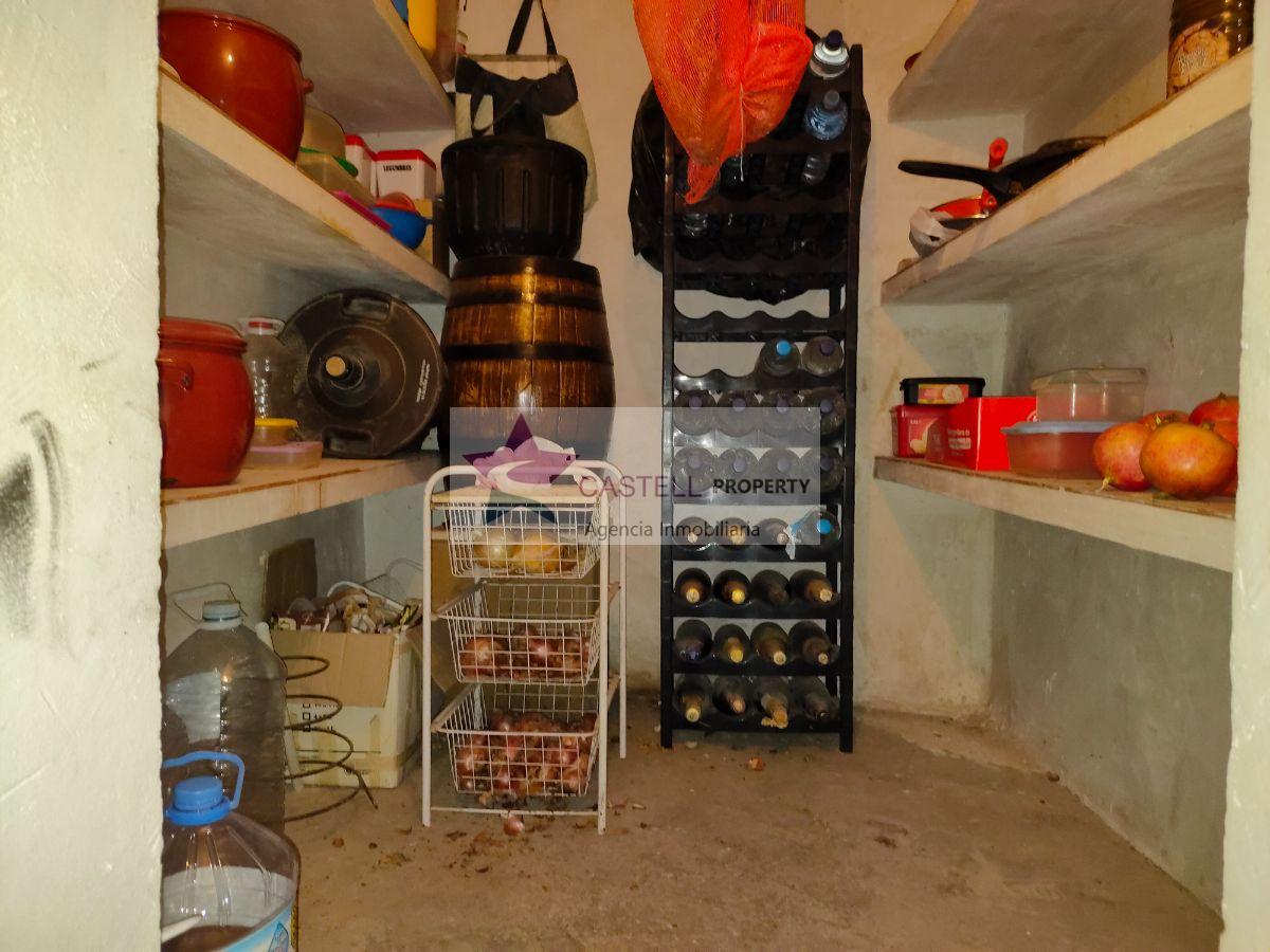 Venta de casa en Algueña