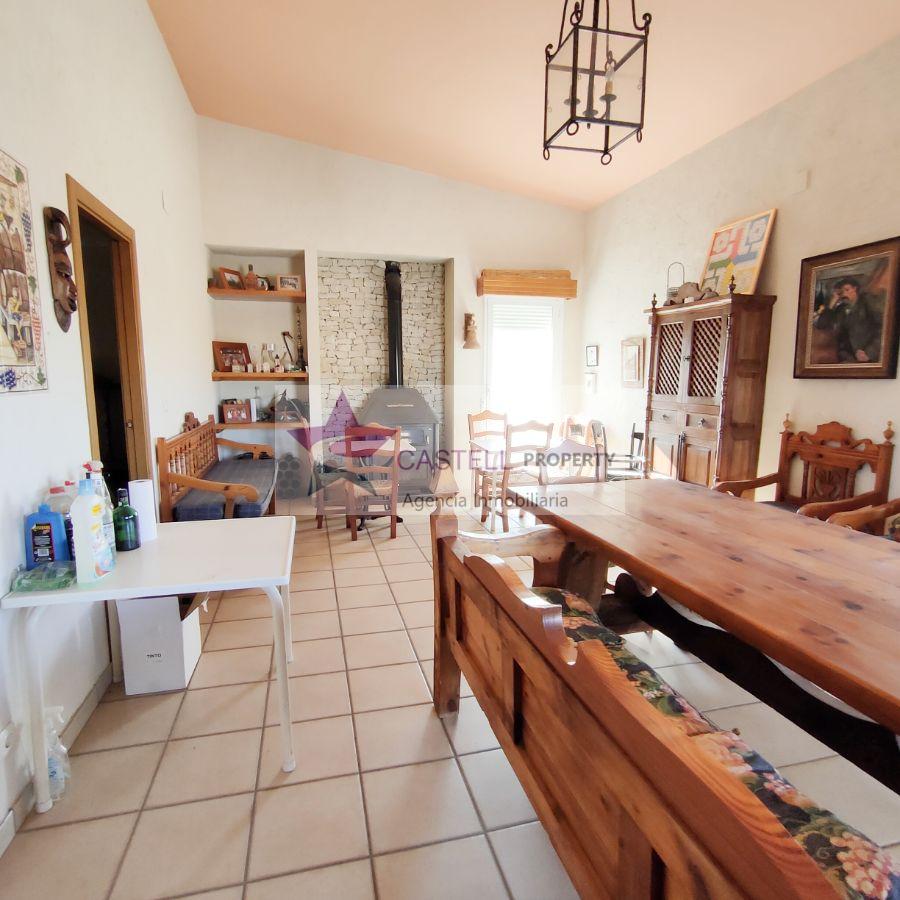 Venta de chalet en Petrer